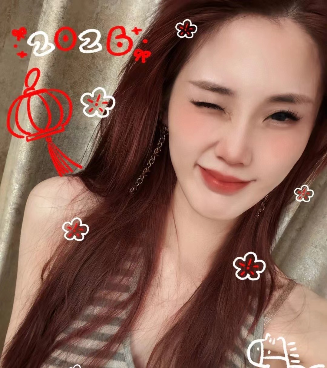 NO:720953,88220 [New product] Ch@nel new 26 pairs of C earrings are connected with gold and silver hardware combined with a double C pattern. The glossy two-color design is stylish and stylish at the same time!  ,,earrings,Cardia high-end jewelry1986090988220【新品】 Ch@nel 新款26双c耳环 以金色银色五金结合双c图案连接起来、光面双色搭配设计个性时尚,同时又显精致 ！,,earrings,卡迪亚高端饰品,Jewelry