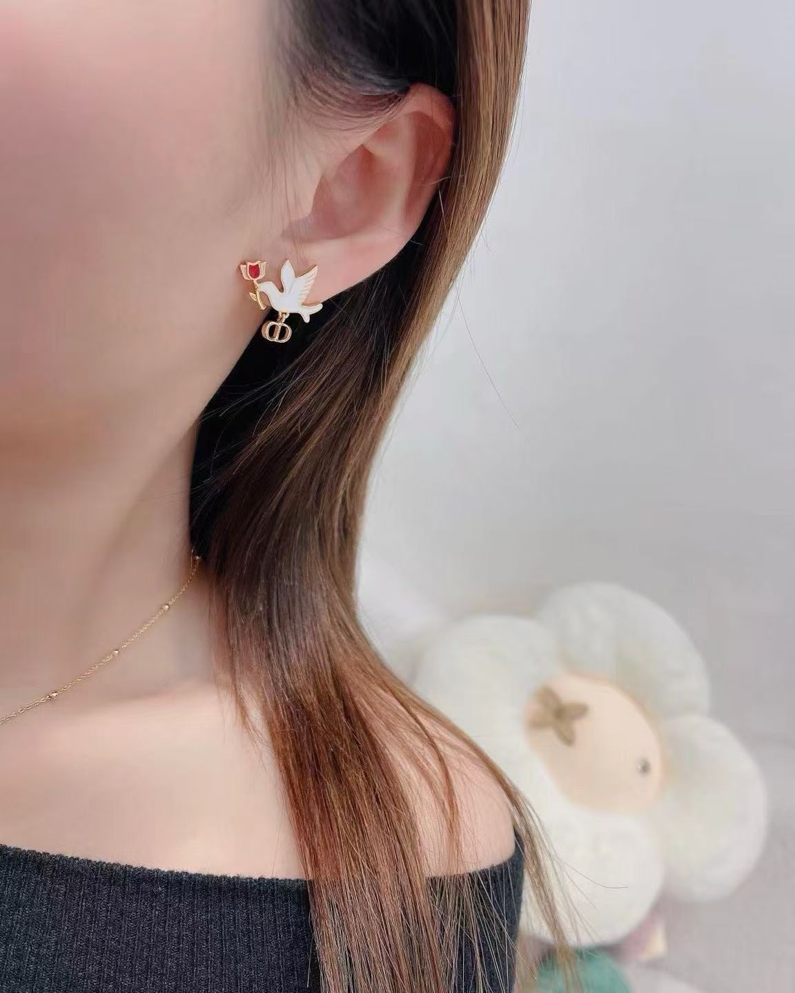 디올 귀걸이 135214 Dior Earrings 썸네일 이미지