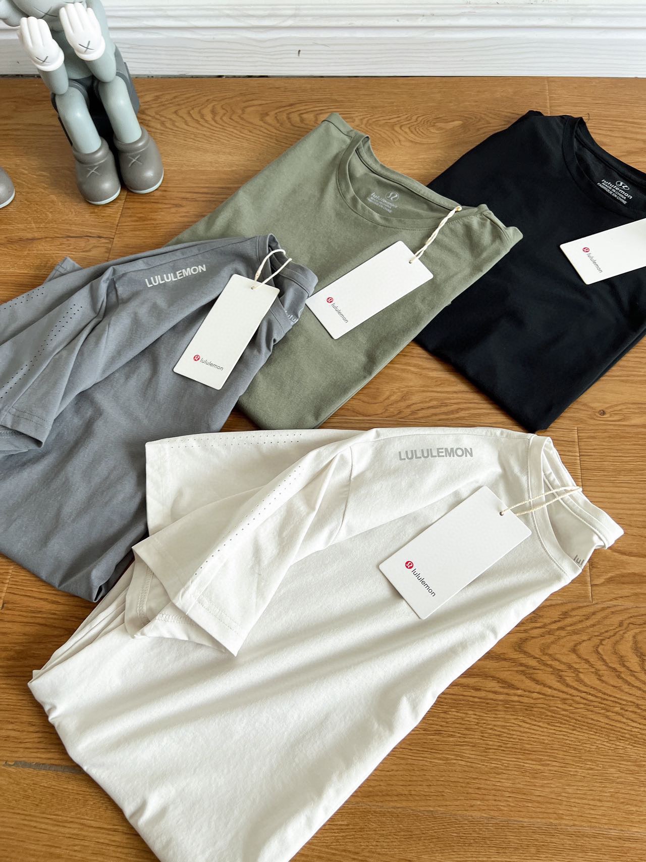 Alternative view of Lululemon T-Shirt 02290
