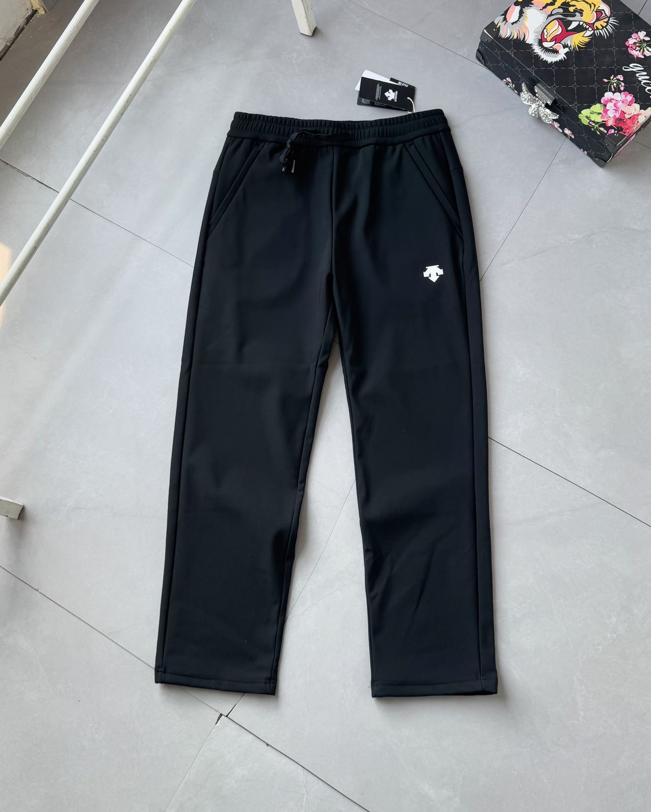 _d8Z9sKLDQ_B7ObioMCEd5aJLvG1PBOepS1y_x5g