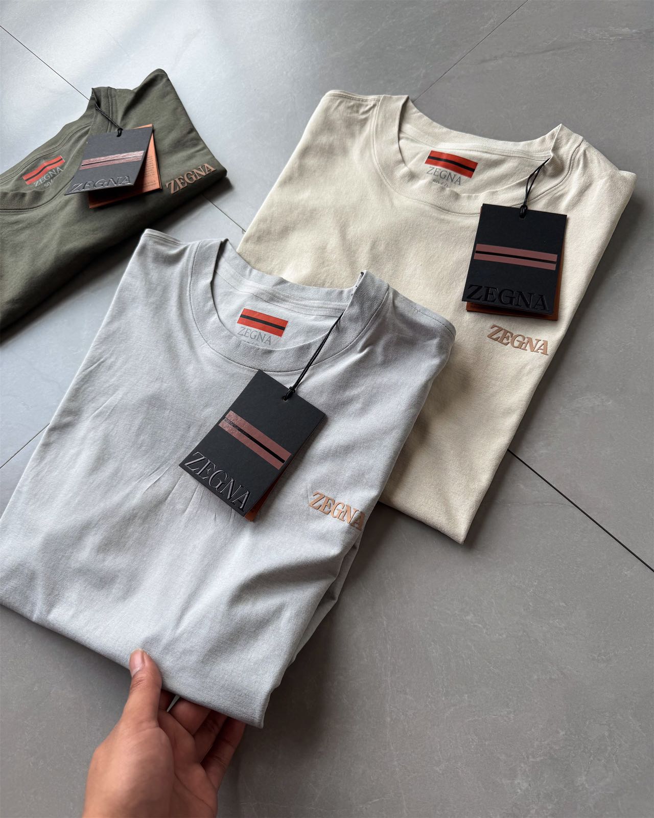 Alternative view of T-Shirt 02286