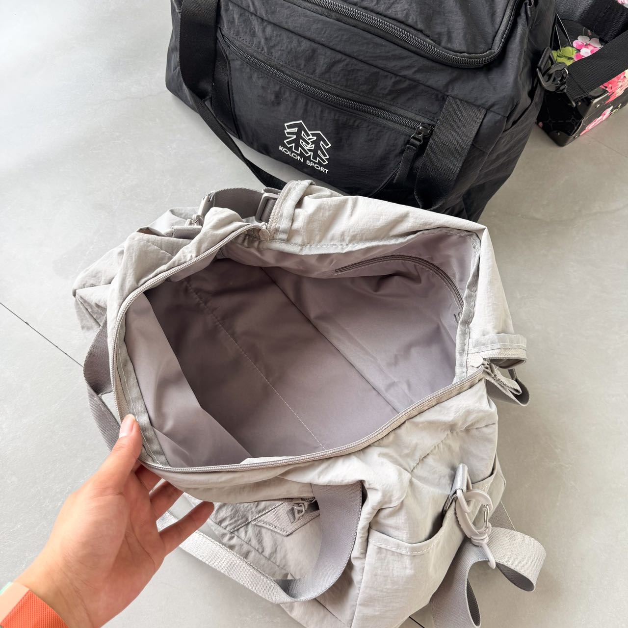 KOLON SPORT Bolso de Viaje Unisex: Amplio, Duradero y Resistente al Agua 6 i1752670371466 5175 0 4