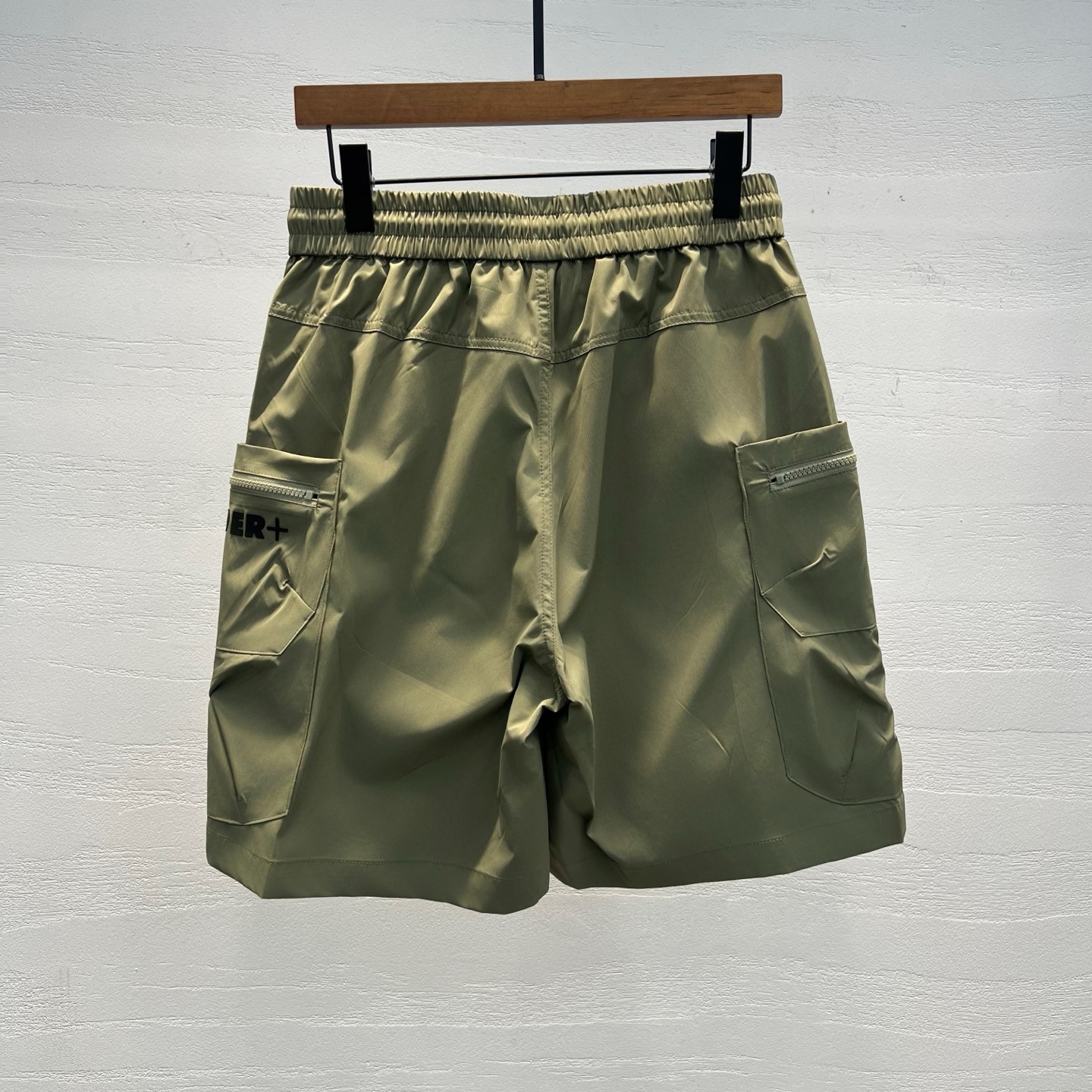 2025 Gil Shorts: Glamorous and Wrinkle-Resistant with Unique Pocket Design - 图片 2