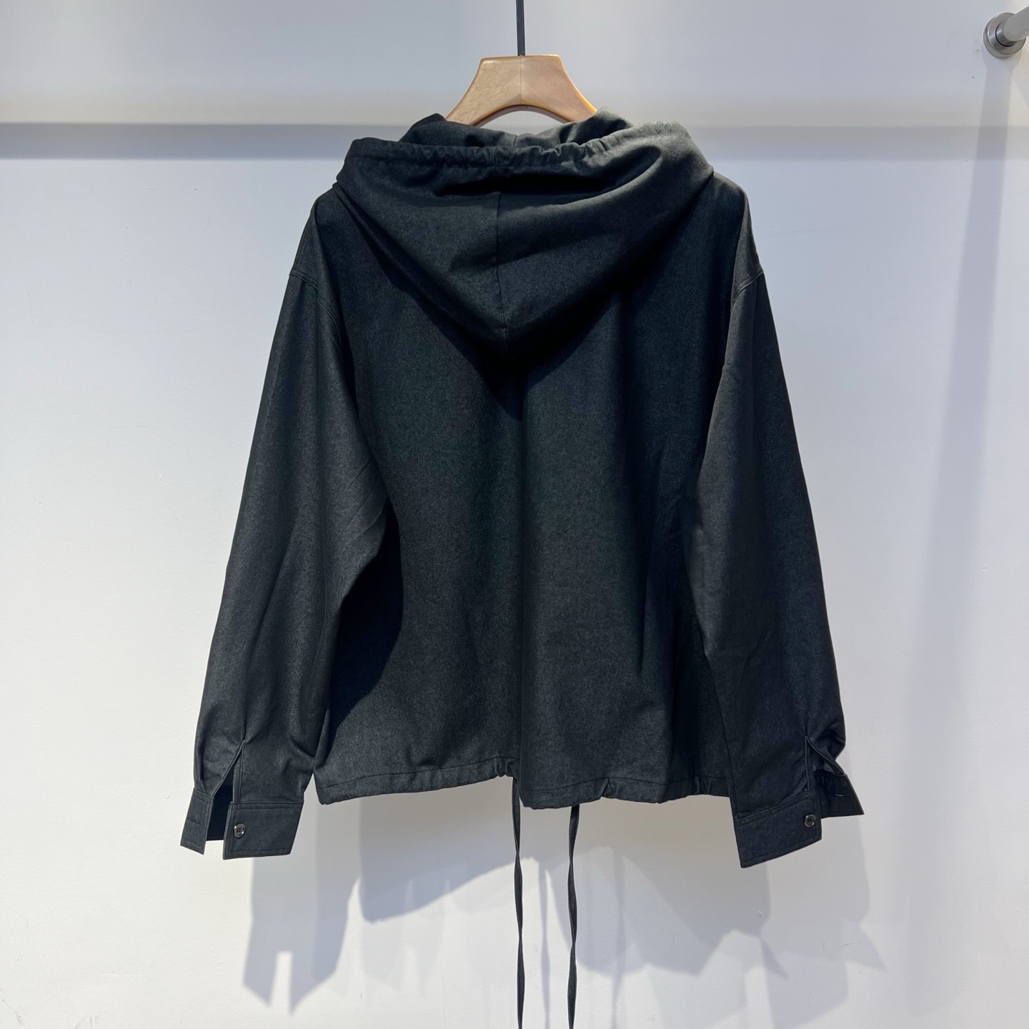 Title: New Bird 2025 Cotton Pants and Coats Collection with Stylish Hats and Perfect Details Summary: Stylish cotton pants and coats with hats in black and tan, showcasing original fabrics and - 图片 3