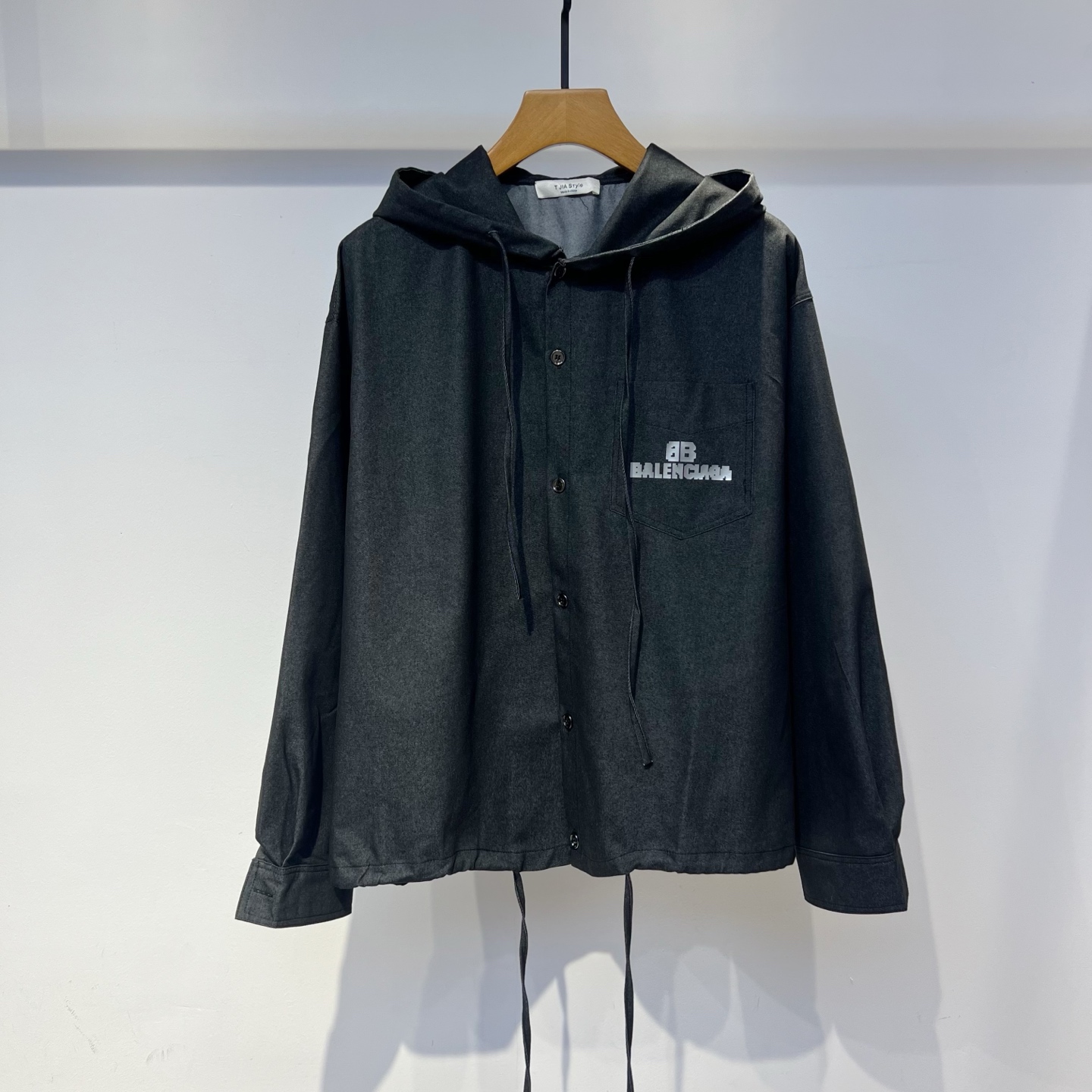 Title: New Bird 2025 Cotton Pants and Coats Collection with Stylish Hats and Perfect Details Summary: Stylish cotton pants and coats with hats in black and tan, showcasing original fabrics and - 图片 2
