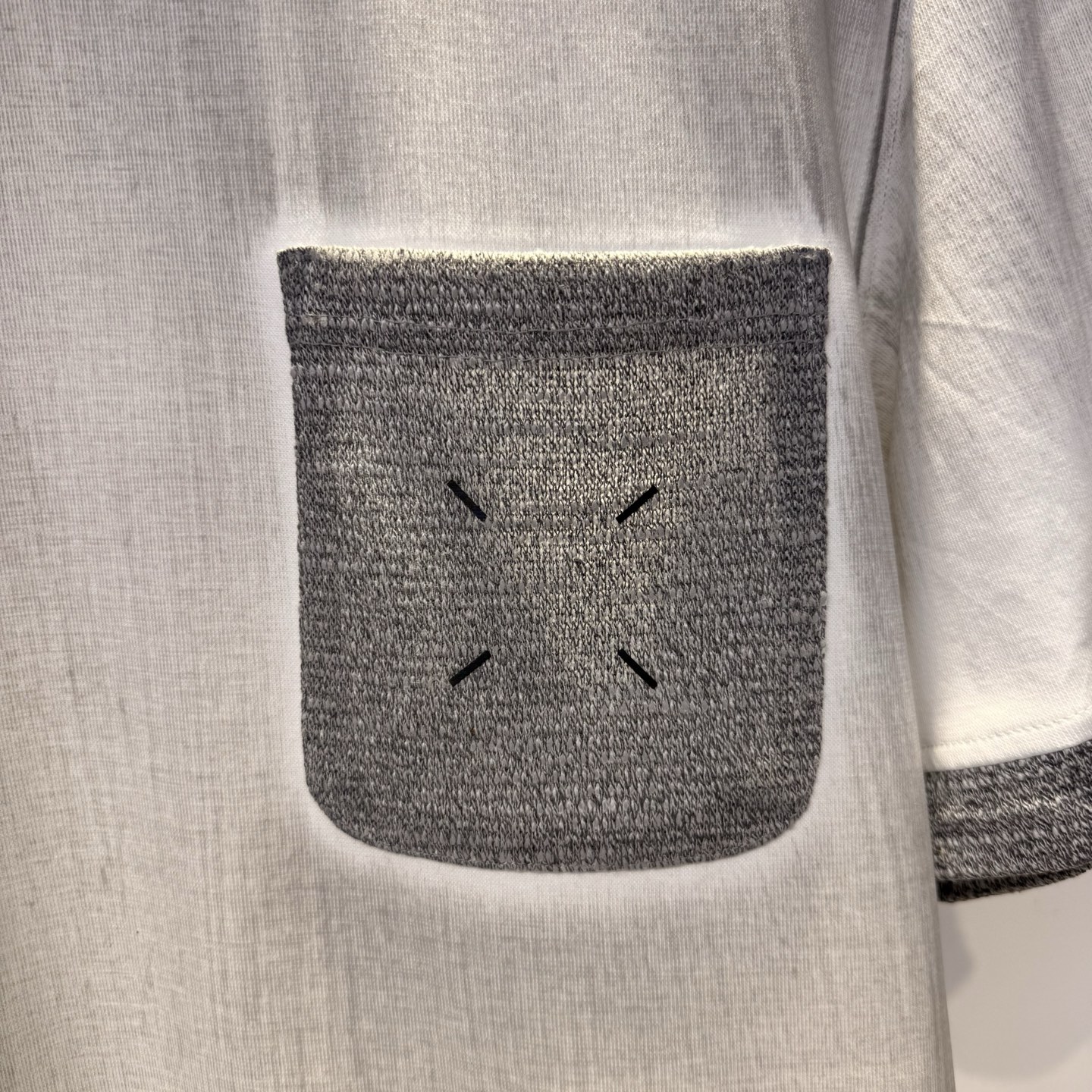 马j拉 2026夏季新款短袖 走秀款 今年最新最设计 非常洋气 独家定制原版面料 最新拼接针织口袋设计 