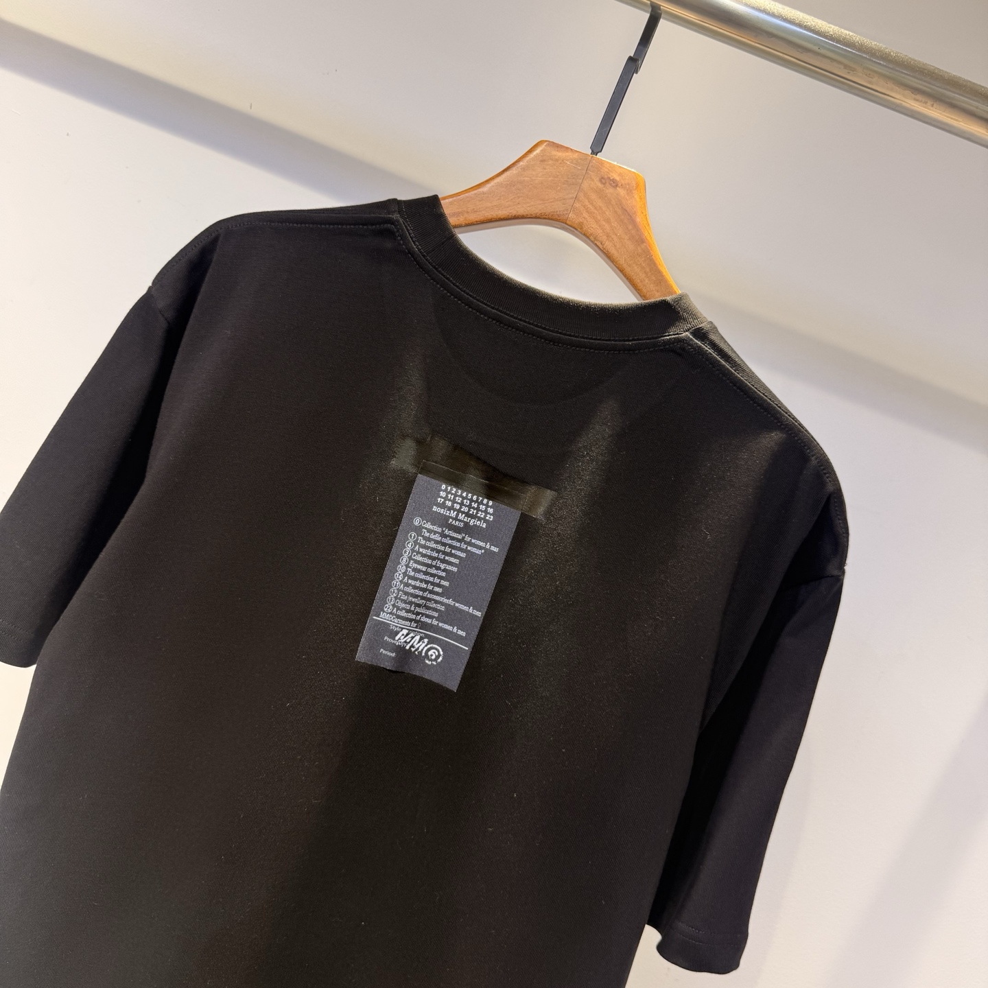 巴黎马j拉联名款 2026夏季新款短袖 走秀款 今年最新最设计 非常洋气 独家定制原版面料 最新图案设计