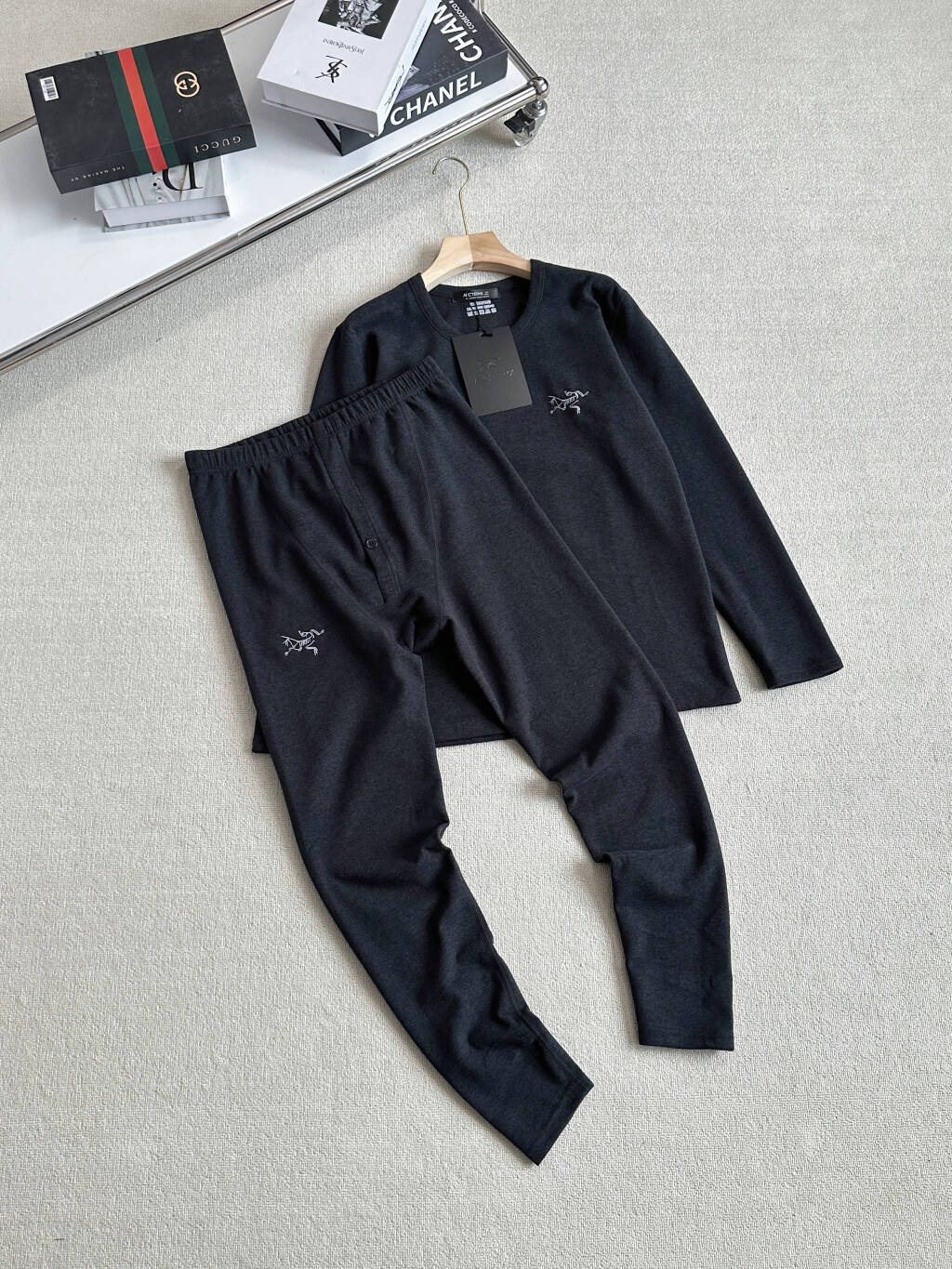 _dwH9swRbRrlSTLVXztvMNaSZYESdvUq9OYRpR1A