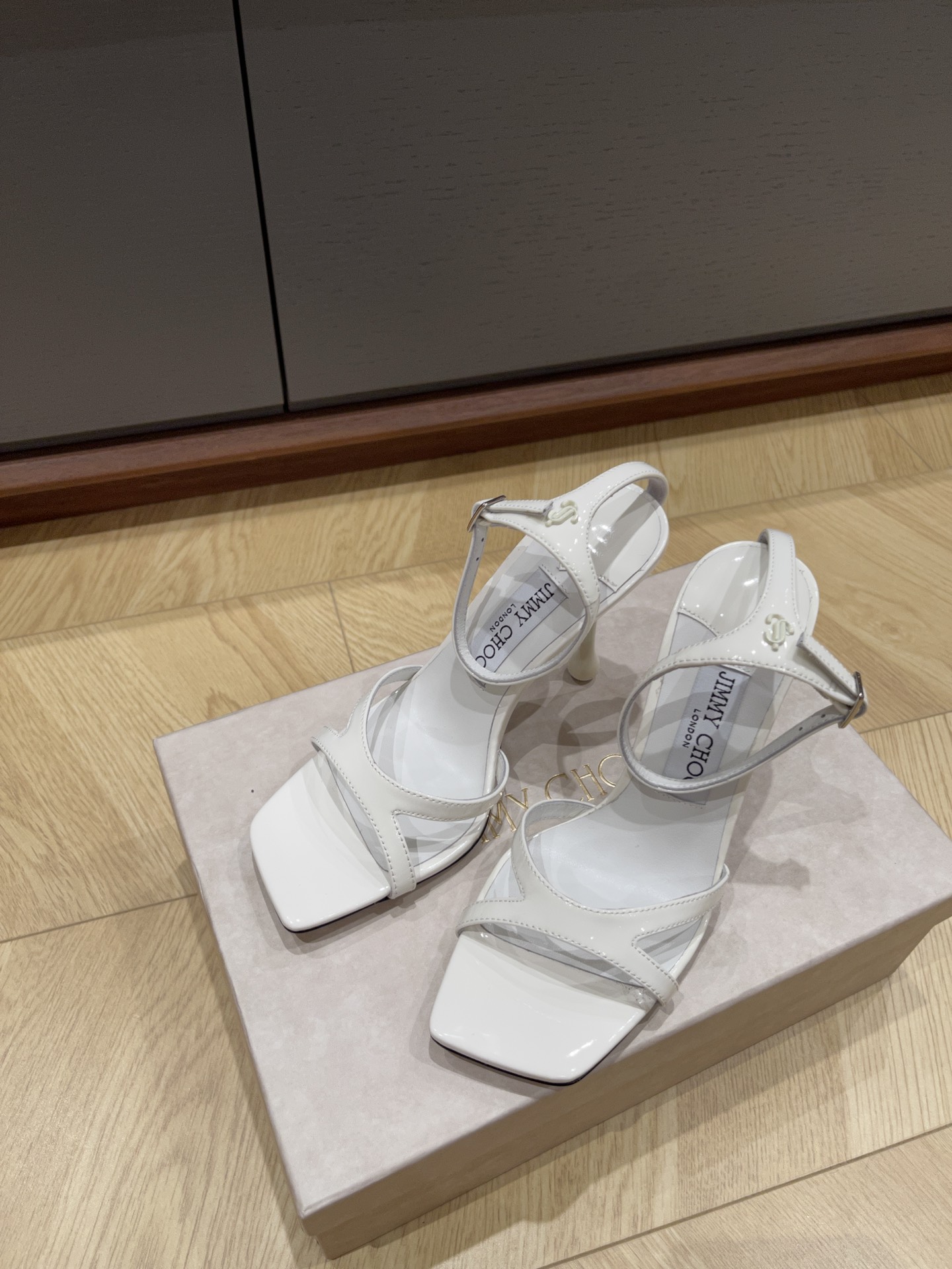 지미 추 신발 Jimmy Choo 8088