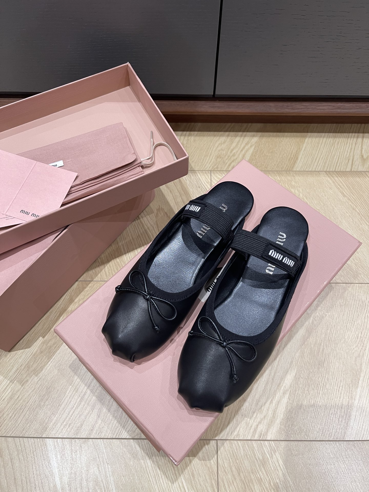 미우미우 슬리퍼 레플리카 24195