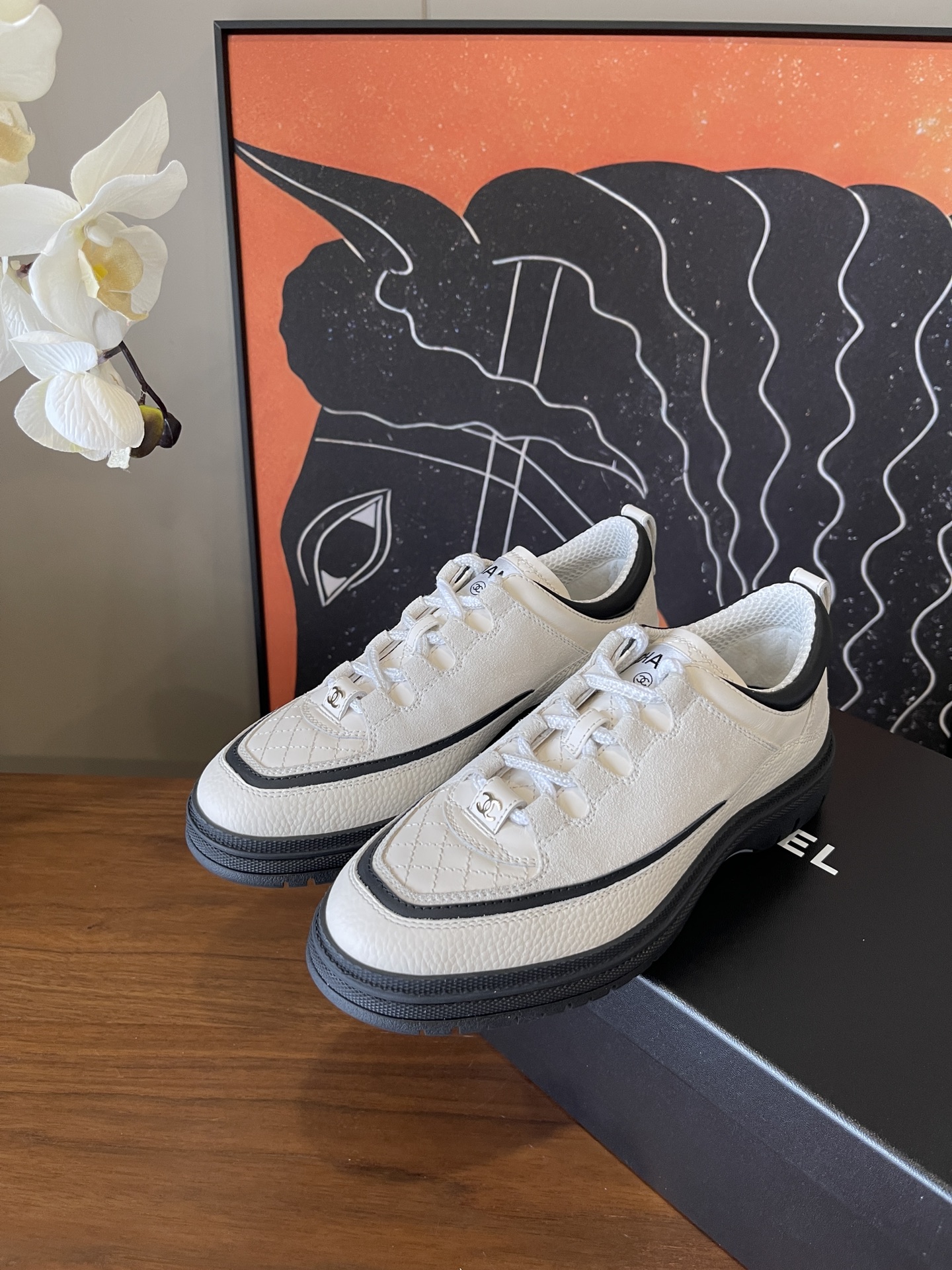 NO:646195,Chanel**25ss Xiaoxiang medieval style sneakers produced in Dingguan // complete gift box set // size 35/36/37/38/39/ no return or exchange for orders of 40, casual shoes/sports shoes, chanel, sneakers19860909顶莞产Chanel**25ss小香中古味运动鞋//礼盒全套// size35/36/37/38/39/订40不退换,休闲鞋/运动鞋,chanel,sneakers,Women's Shoes