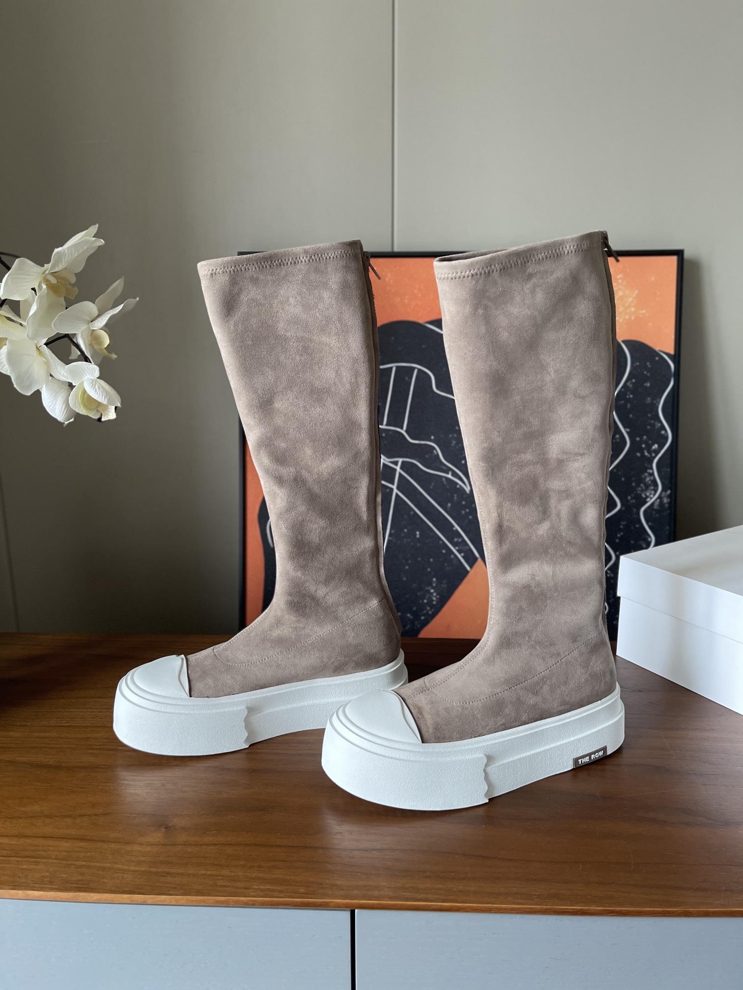 NO:616978,The top version produced in Guan Guan the row elastic boots//elastic suede rubber sole/size35/36/37/38/39/40 non-returnable, boots, boots19860909莞产顶级版本 莞产the row弹力靴//弹力绒面橡胶底/ size35/36/37/38/39/定40不退换,靴子,boots,Women's Shoes