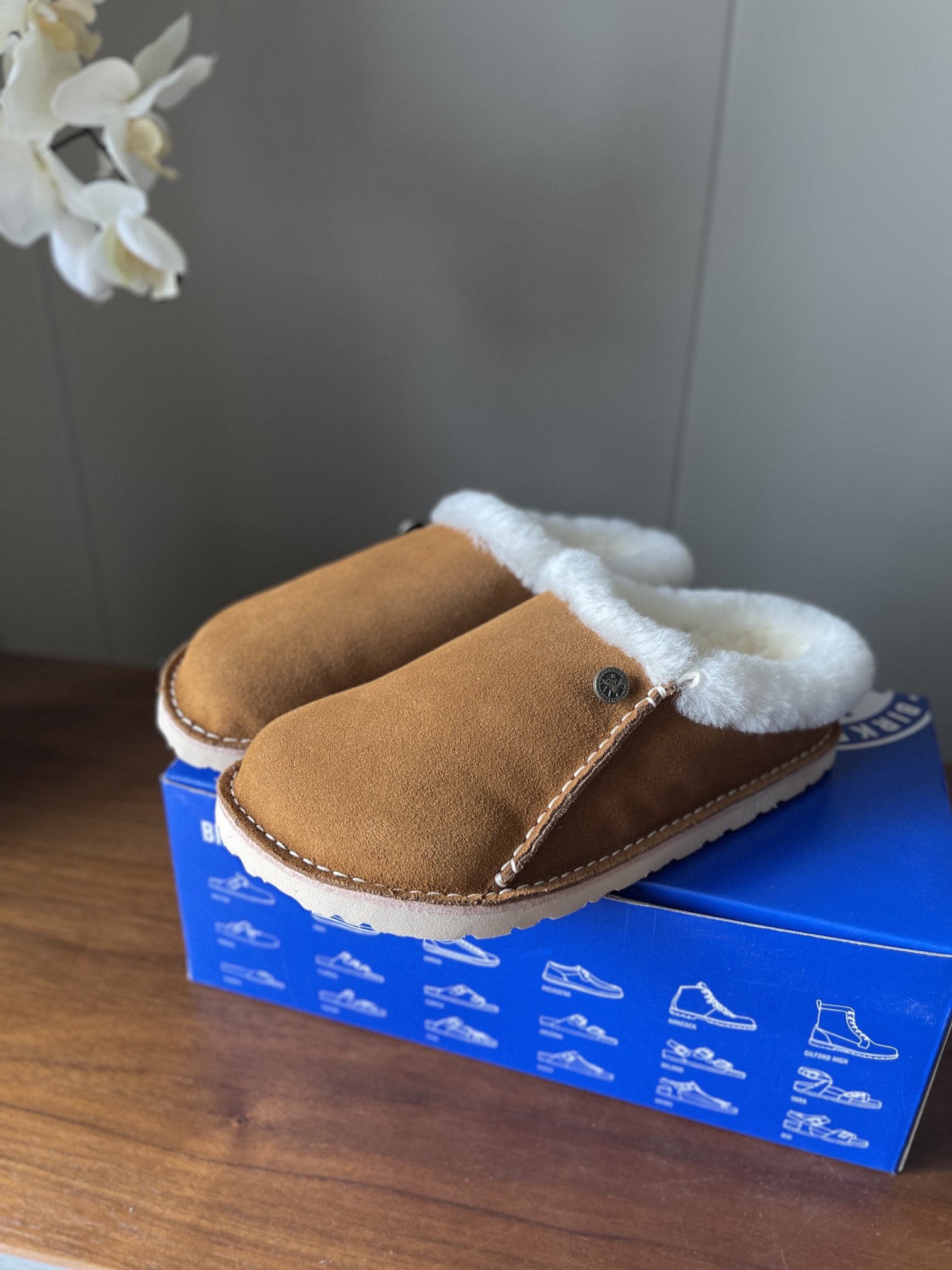 NO:545811,Top quality Birkens Birkens wool semi-drag//suede rubber sole size35/36/37/38/39 set 40 non-return and exchange, semi-drag fur shoes, birdstock, chamois leather19860909顶级品质 Birkens勃肯羊毛半拖//麂皮面橡胶底size35/36/37/38/39定40不退换,半拖毛毛鞋,birkenstock,chamois leather,Women's Shoes