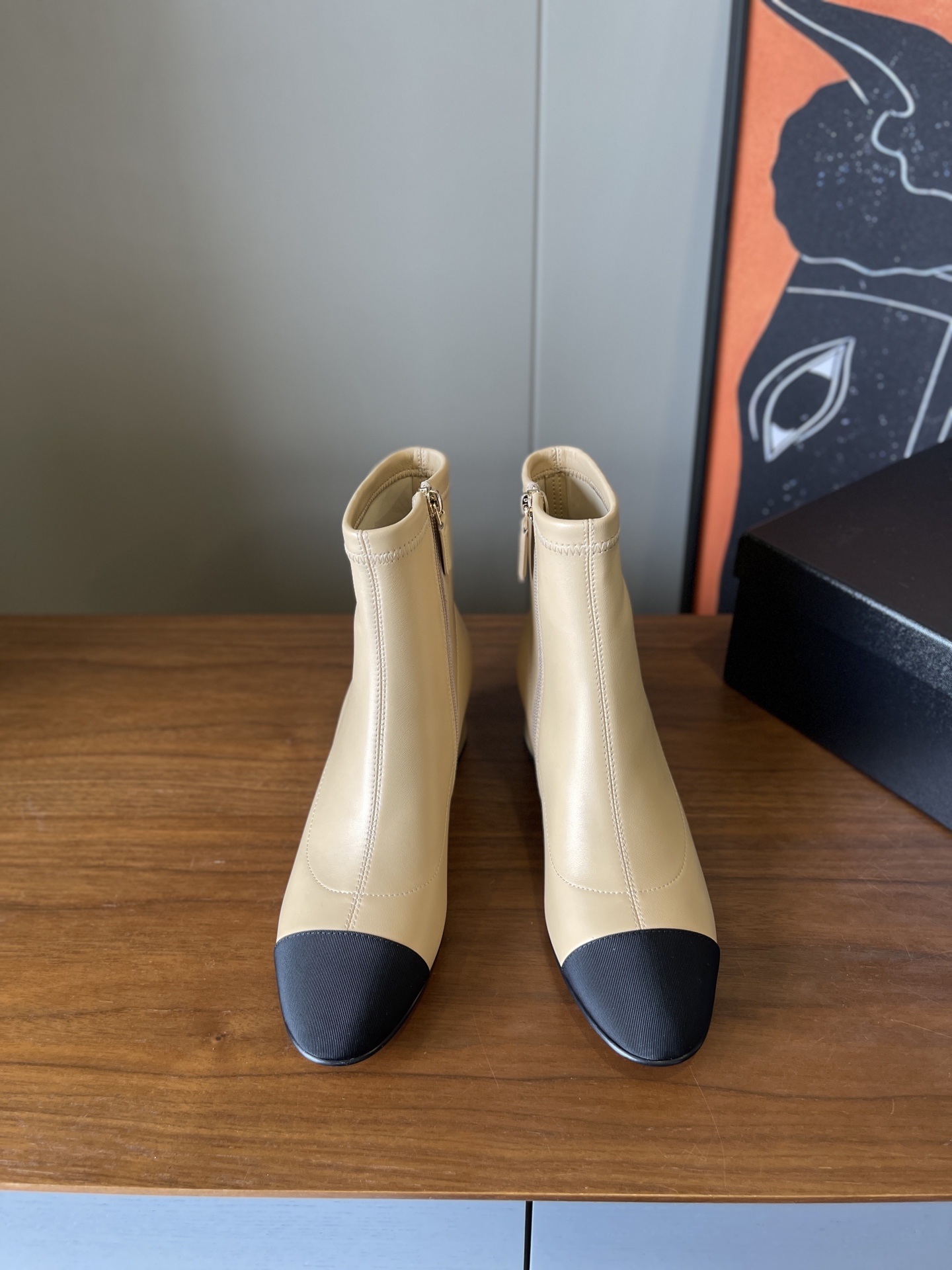 NO:629504,chanel classic micro-elastic short boots/genuine leather bottom size 35/36/37/38/39, set at 40.41, non-refundable, boots, chanel, boots19860909chanel经典微弹力小短靴/真皮底size35/36/37/38/39定40.41不退换,靴子,chanel,boots,Women's Shoes