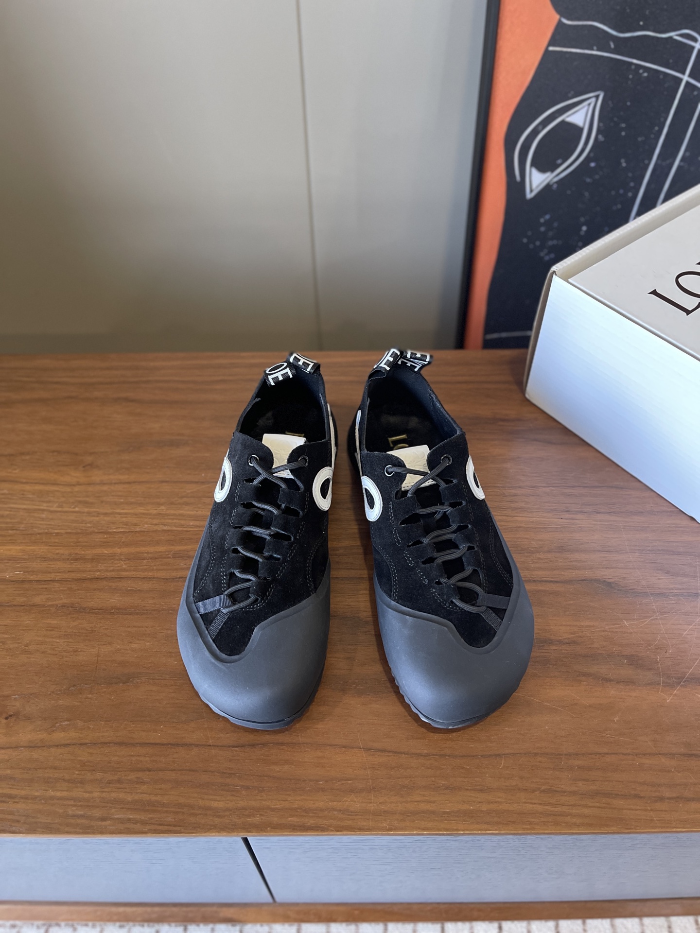 NO:724354,Top quality Loewe *26ss early spring moral training shoes // suede surface, rubber sole // size 35/36/37/38/39/ 40 non-returnable, casual shoes/sports shoes, loewe, sneakers, chamois leather19860909顶级品质 Loewe *26ss早春德训鞋//麂皮面牛里橡胶底//size35/36/37/38/39/定40不退换,休闲鞋/运动鞋,loewe,sneakers,chamois leather,Women's Shoes