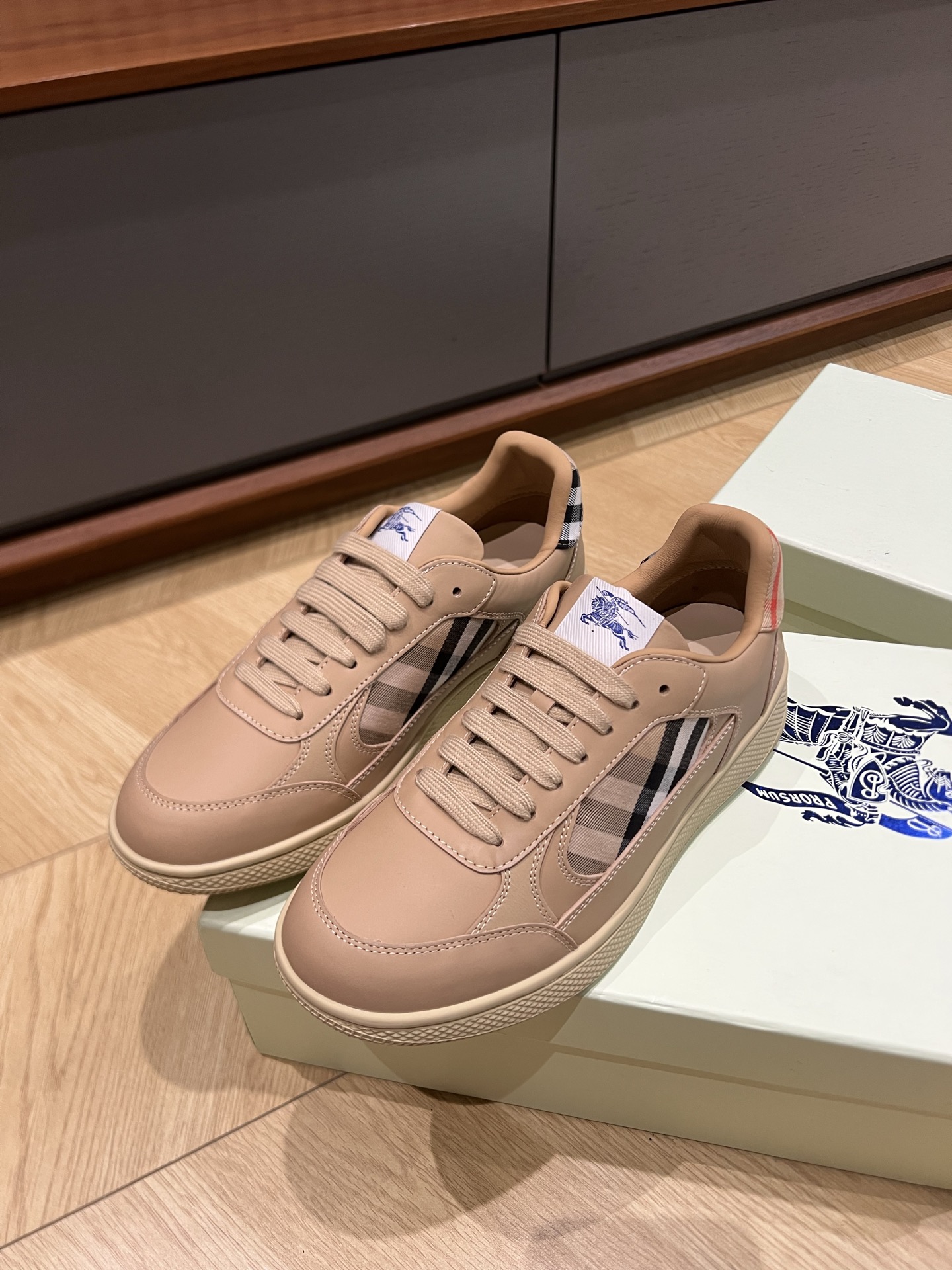 버버리 신발 95753 Burberry Shoes
