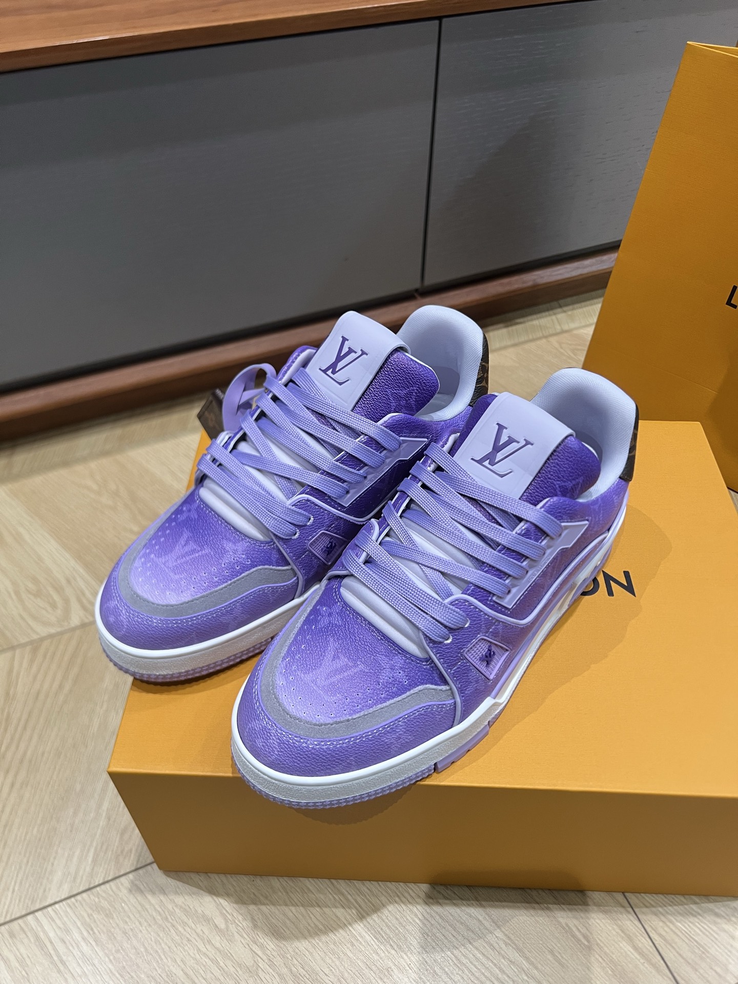 루이비통 신발 95206 Louis Vuitton Shoes