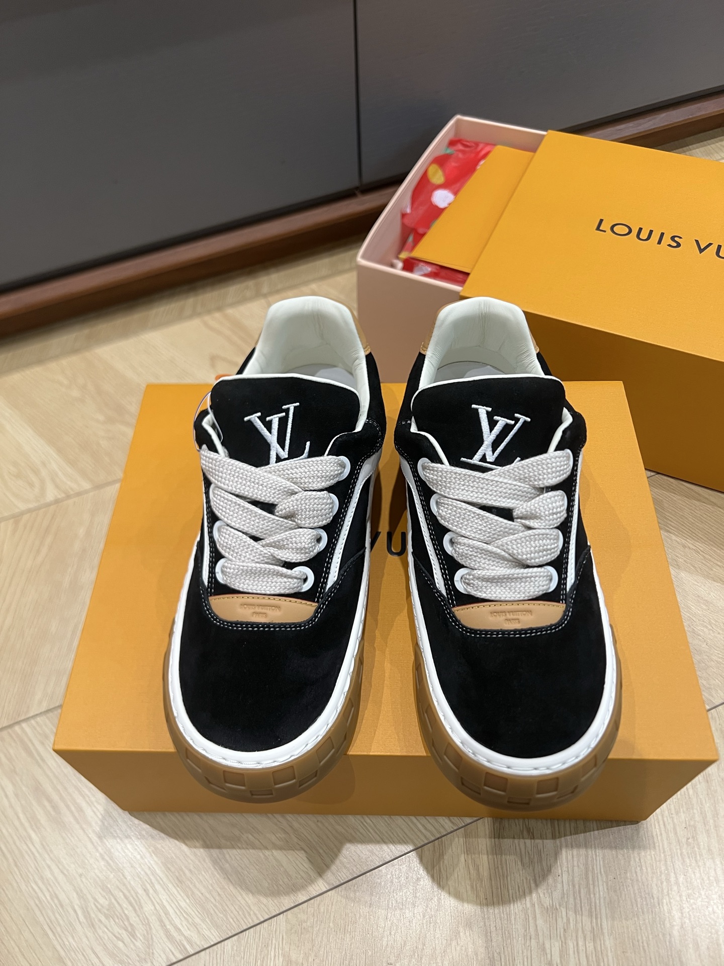 루이비통 신발 99529 Louis Vuitton Shoes