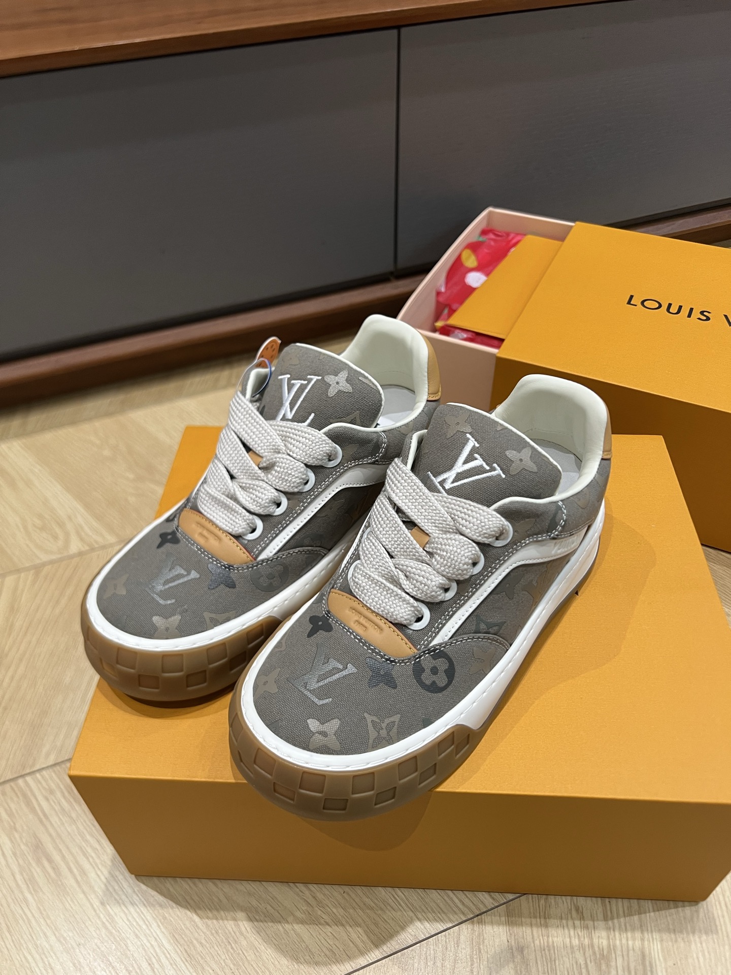 루이비통 신발 99525 Louis Vuitton Shoes