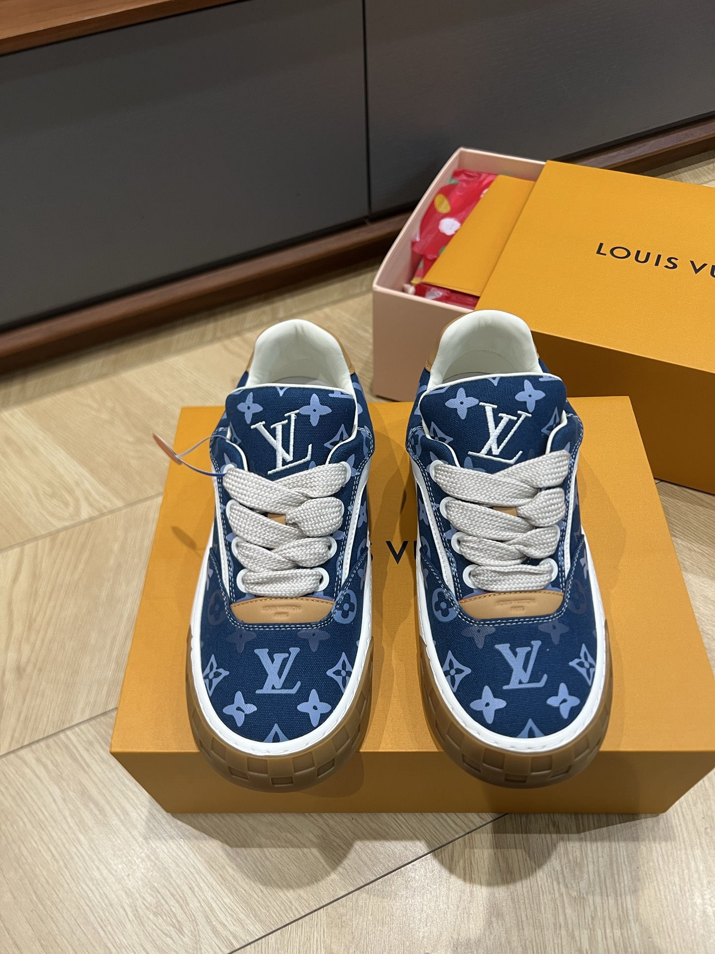 루이비통 신발 99522 Louis Vuitton Shoes