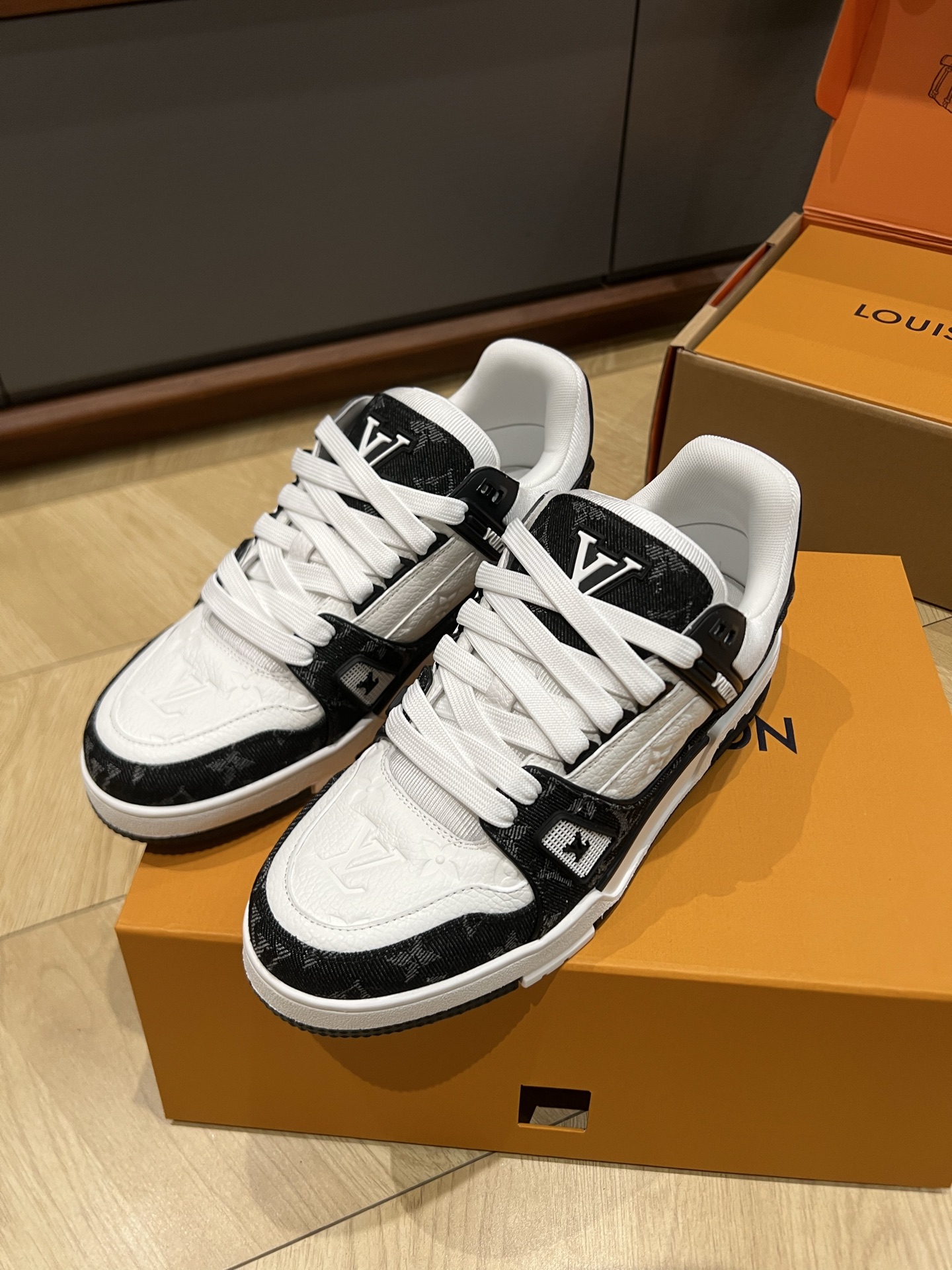 루이비통 신발 99390 Louis Vuitton Shoes