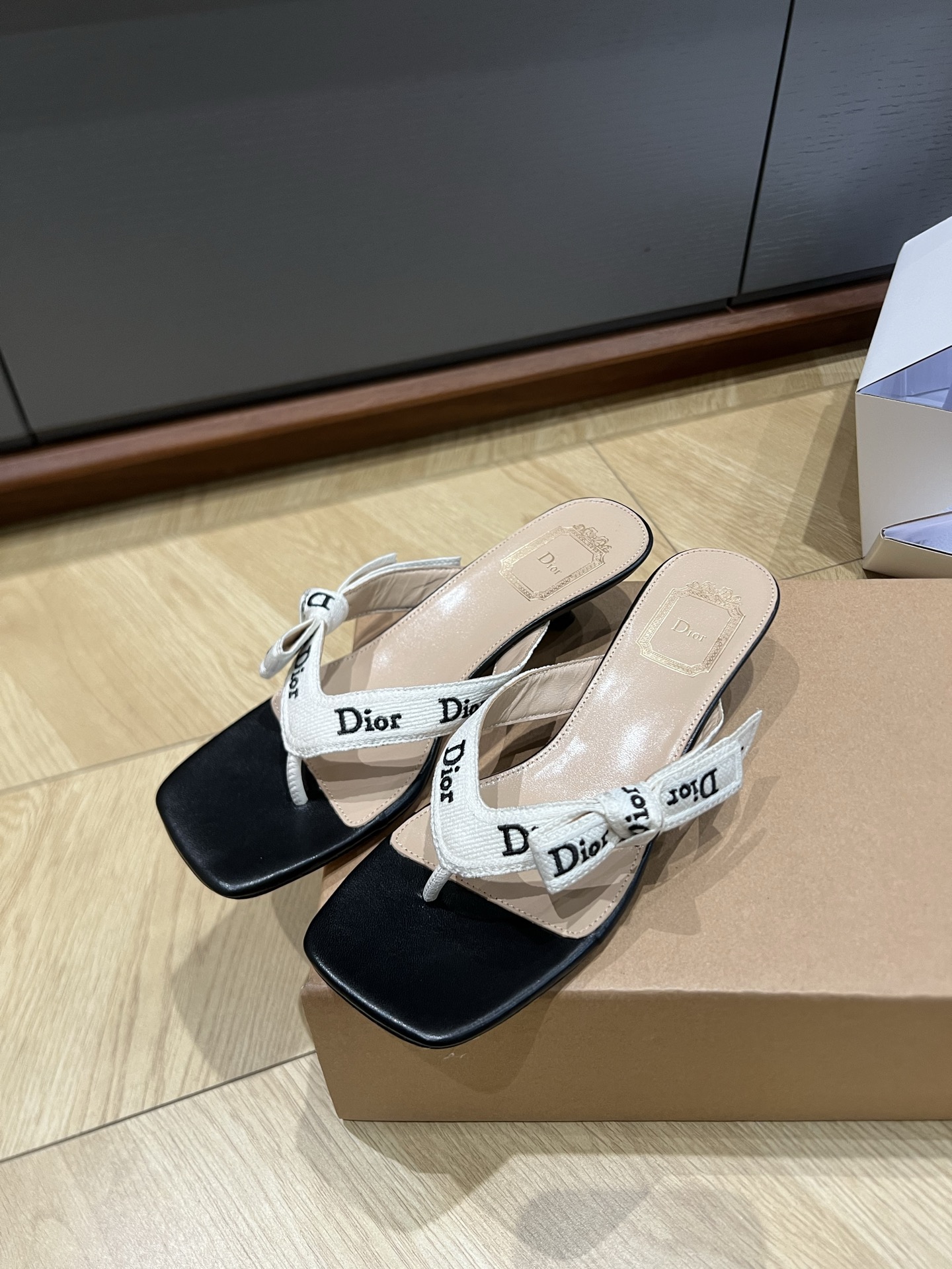 디올 신발 108126 Dior Shoes
