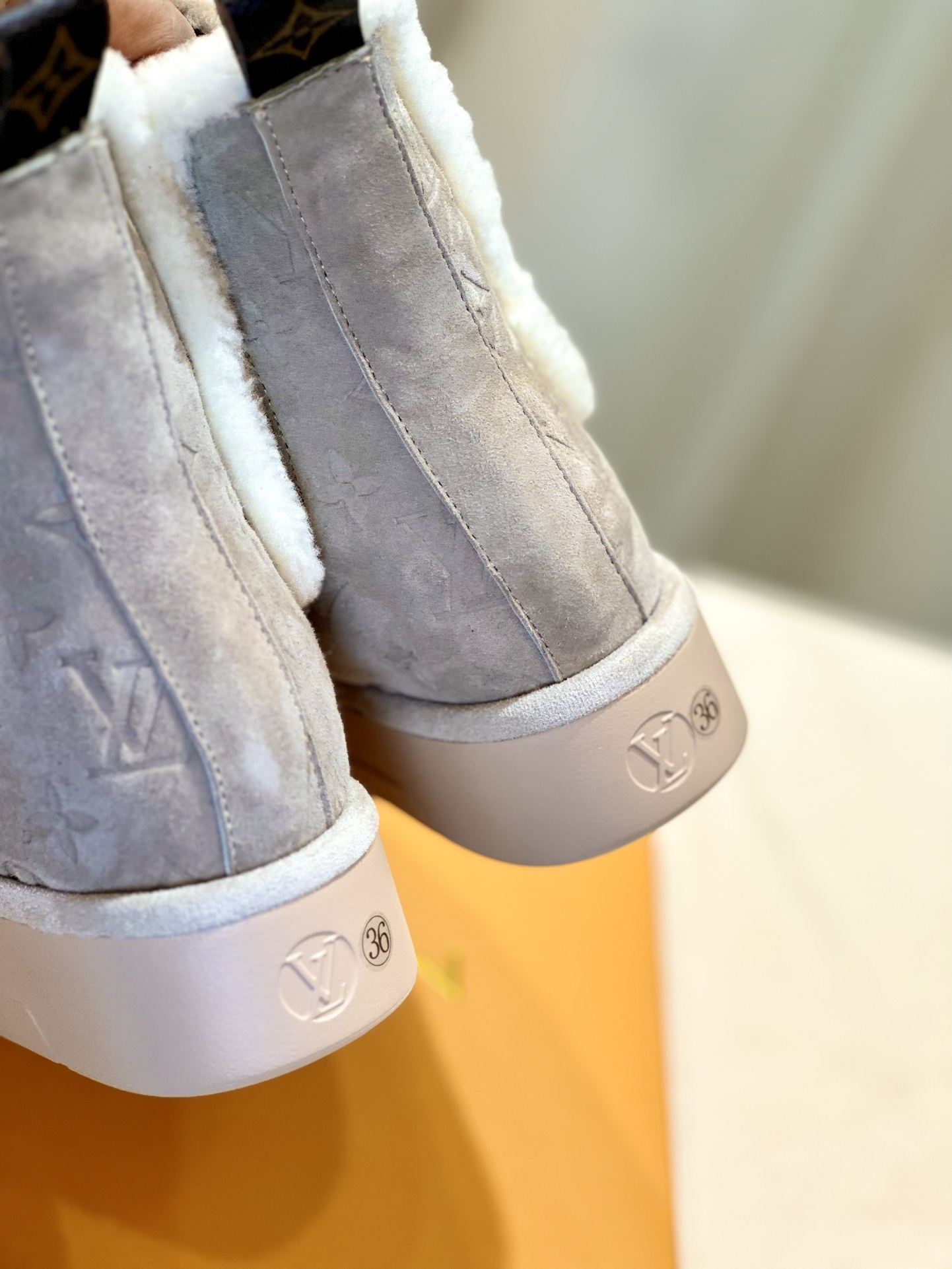 Latest Cosmopolitan Comfort Bulcan Boots: Pure Wool, Rubber Base, Size 35-41 - 图片 6