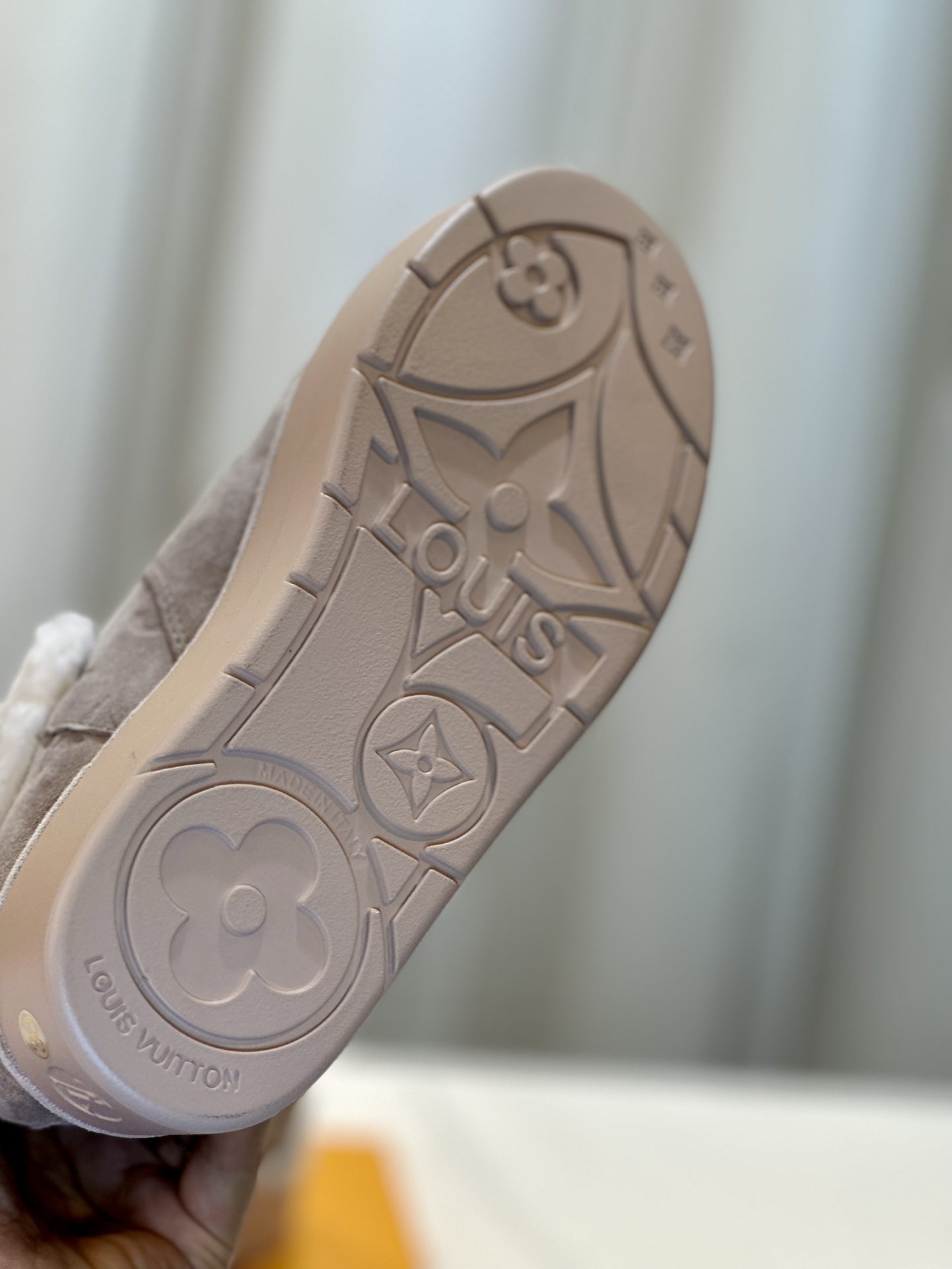 Latest Cosmopolitan Comfort Bulcan Boots: Pure Wool, Rubber Base, Size 35-41 - 图片 9