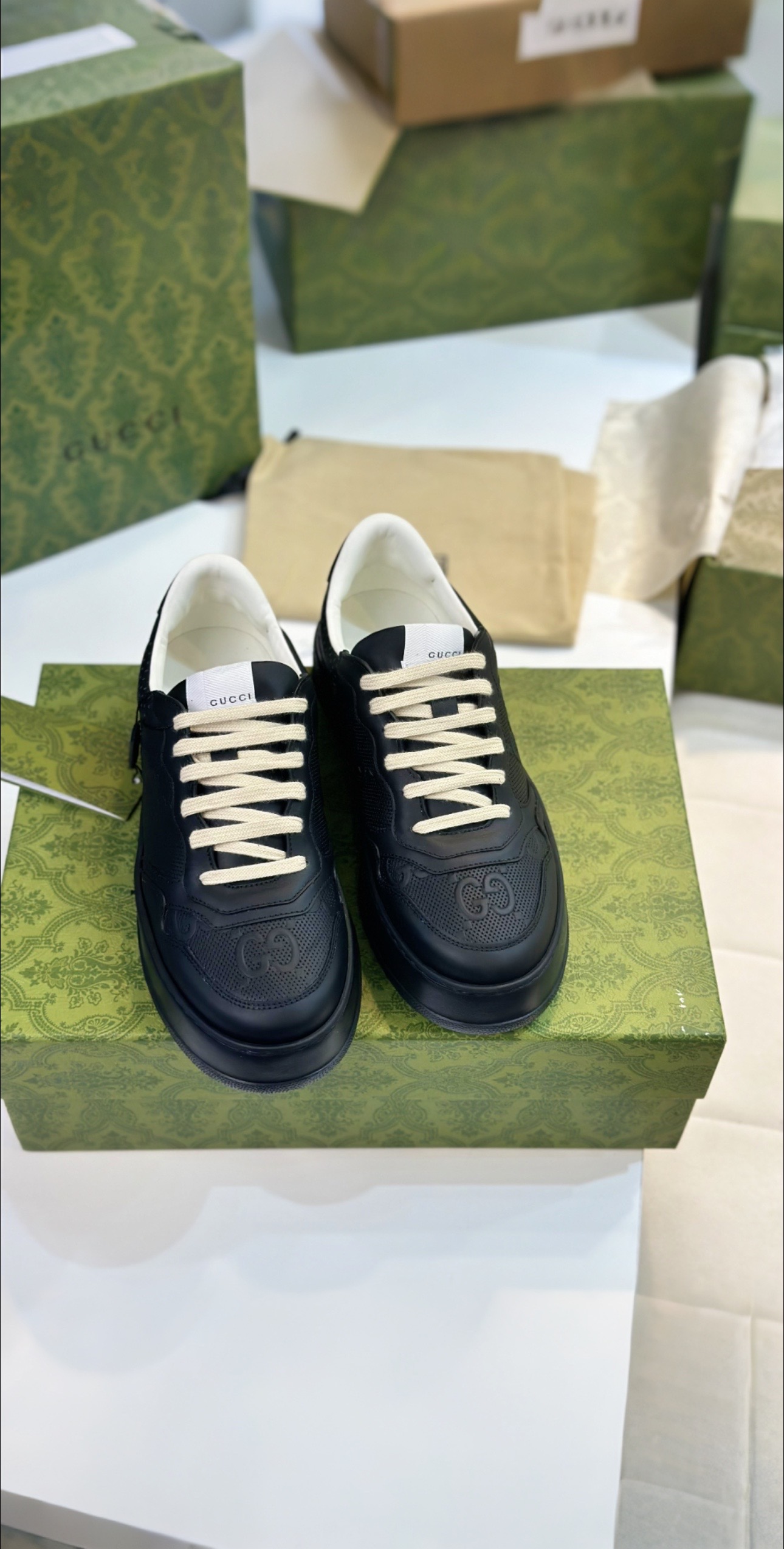 Top Edition Sneakers: Oil-Side Process, White Leather, Zirconium Fabric, TPU Base - 图片 1