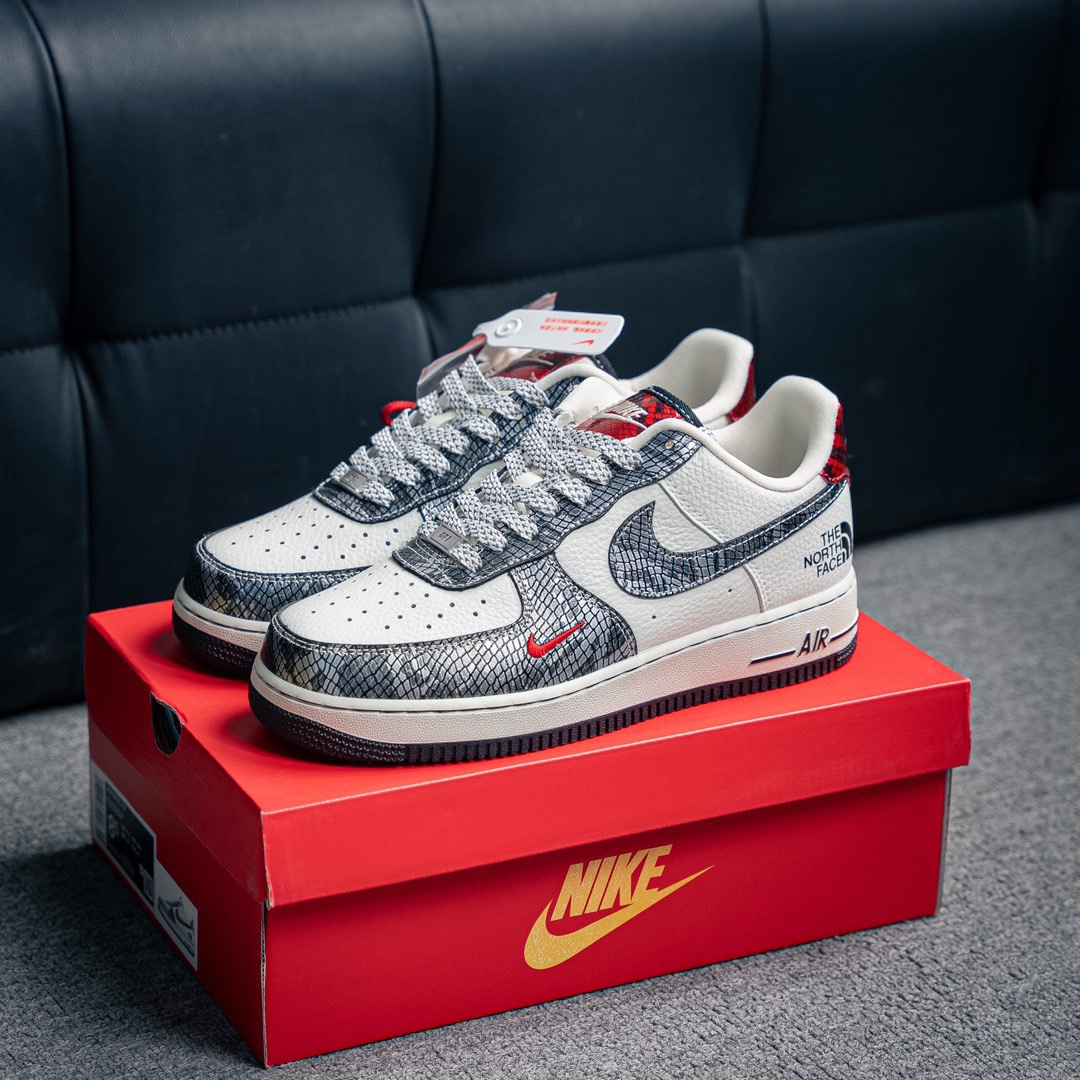 NO:170187,air force 1 Original level Original last original cardboard Create a pure air force version Focus on foreign trade channels Full palm built-in honeycomb air cushion Original box accessories Original midsole steel stamp, perfect pulling top Article number ch6336 521 Size 36 37 37.5 38 38.5 39 40 40.5 41 42 42.5 43 44 45, casual shoes/sports shoes, sneakers19860909air force 1 原装级别 原楦头原纸板 打造纯正空军版型专注外贸渠道 全掌内置蜂窝气垫 原盒配件 原厂中底钢印、拉帮完美 货号ch6336 521 尺码36 37 37.5 38 38.5 39 40 40.5 41 42 42.5 43 44 45,休闲鞋/运动鞋,sneakers,Women's Shoes