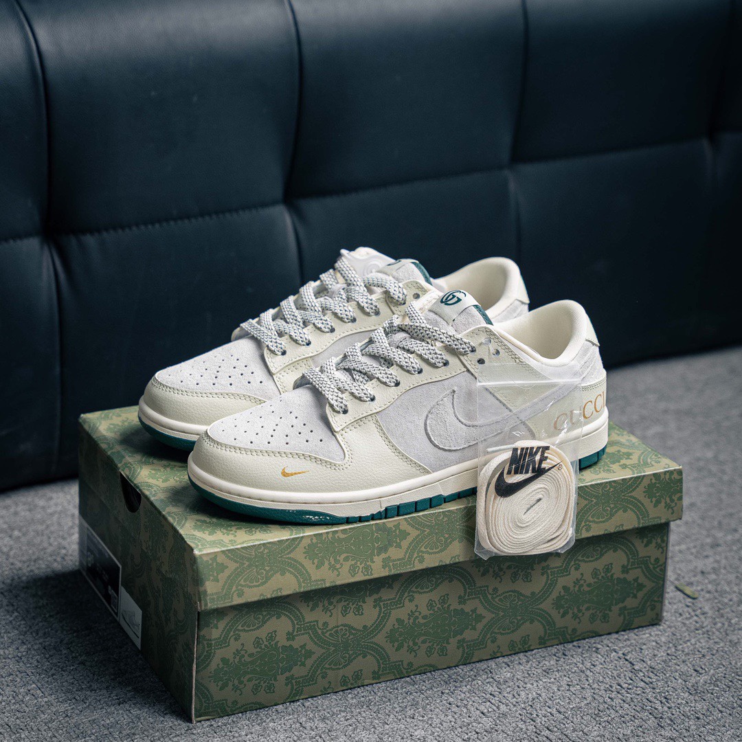 NO:170208,nike dunk full set of original last and original molds to create a perfect fit. Exclusive original aerospace aluminium grinding tool polished sole. Extremely restored toe slope. Unsolved shoe type. Original box. In-ring ceiling technology. Original punching knife. Ultra high cleanliness. Full shoe zero-broken leather cutting. Item number dq1098 390. Size 36 37 37.5 38 38.5 39 40 40.5 41 42 42.5 43 44 45. Casual shoes/sports shoes, sneakers19860909nike dunk 全套原楦原模倾力打造完美版型 独家原厂航空铝磨具打磨大底 鞋头坡度极致还原 无解鞋型 原盒原配 圈内天花板工艺 原厂冲刀 超高清洁度 全鞋零毛边皮料切割 货号dq1098 390 尺码36 37 37.5 38 38.5 39 40 40.5 41 42 42.5 43 44 45,休闲鞋/运动鞋,sneakers,Women's Shoes