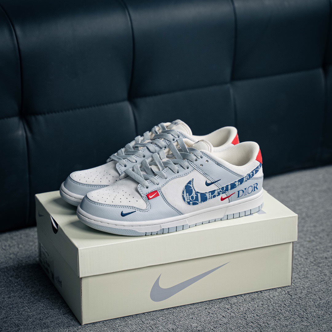 NO:170220,nike dunk full set of original last and original molds to create a perfect fit. Exclusive original aerospace aluminium grinding tool polished sole. Extremely restored toe slope. Unsolved shoe type. Original box. In-ring ceiling technology. Original punching knife. Ultra high cleanliness. Full shoe zero-broken leather cutting. Size 36 37 37.5 38 38.5 39 40 40.5 41 42 42.5 43 44 45, casual shoes/sports shoes, sneakers19860909nike dunk 全套原楦原模倾力打造完美版型 独家原厂航空铝磨具打磨大底 鞋头坡度极致还原 无解鞋型 原盒原配 圈内天花板工艺 原厂冲刀 超高清洁度 全鞋零毛边皮料切割 尺码36 37 37.5 38 38.5 39 40 40.5 41 42 42.5 43 44 45,休闲鞋/运动鞋,sneakers,Women's Shoes