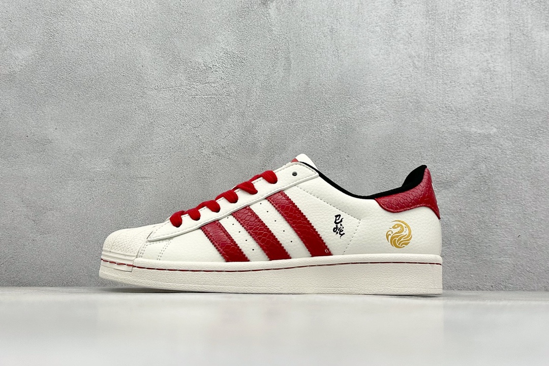 NO:230563,ad originals superstar Snake Year limited white and red uses new top layer spliced ​​leather material, the heel is made of special 3D three-dimensional printing, channel genuine orders, interpret the highest craftsmanship level of the market, all shoes are imported toe-layer leather, different from the ordinary real-mark version on the market, no pressure in and out size36-45, casual shoes/sports shoes, sneakers19860909ad originals superstar 蛇年限定 白红 采用全新头层拼接皮革材质 后跟采用特色3d立体印字 渠道正品订单 诠释市场最高工艺水平 全鞋进口头层皮料打造 区别市面普通真标版本,进出无压力 size36-45,休闲鞋/运动鞋,sneakers,Women's Shoes