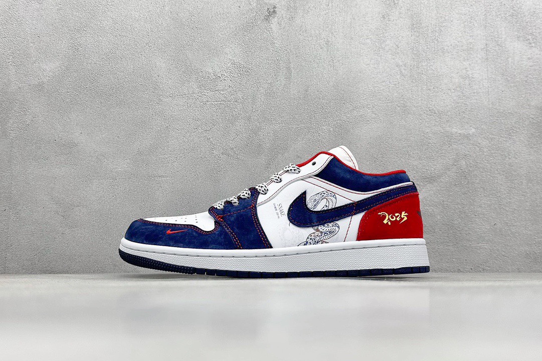 NO:230593,air jordan 1 retro low Snake year limited white blue red hook full of stars Official synchronization new colors Original grade product Rejected male sole Three-dimensional shoe type Perfect details High cleanliness Purchase company synchronized raw materials Original flavor Faithful to the original version Number of sizes 36 36.5 37.5 38 38.5 39 40 40.5 41 42 42.5 43 44 44.5 45, casual shoes/sports shoes, sneakers19860909air jordan 1 retro low 蛇年限定 白蓝红小钩满天星 官方同步新色 原装级产物 拒绝公底 立体鞋型 细节完美 高清洁度 购置公司同步原材料 原汁原味 忠于原版 码数36 36.5 37.5 38 38.5 39 40 40.5 41 42 42.5 43 44 44.5 45,休闲鞋/运动鞋,sneakers,Women's Shoes