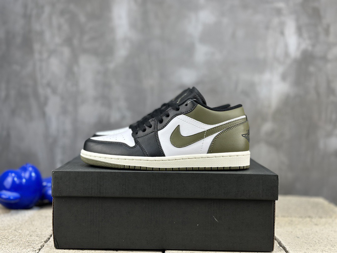 NO:230422,/【Spot】High version air jordan 1 low Qiao Yisou retro basketball sneakers size36 36.5 37.5 38 38.5 39 40 40.5 41 42 42.5 43 44 44.5 45, casual shoes/sneakers, sneakers19860909/【現貨】高版本 air jordan 1 low 乔一底帮复古篮球运动鞋 size36 36.5 37.5 38 38.5 39 40 40.5 41 42 42.5 43 44 44.5 45,休闲鞋/运动鞋,sneakers,Women's Shoes