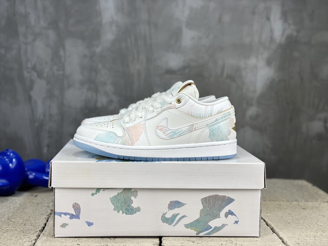 NO:230408,【Spot】High version air jordan 1 low Qiao Yisou retro basketball sneakers size36 36.5 37.5 38 38.5 39 40 40.5 41 42 42.5 43 44 44.5 45 46, casual shoes/sneakers, sneakers19860909【現貨】高版本 air jordan 1 low 乔一底帮复古篮球运动鞋 size36 36.5 37.5 38 38.5 39 40 40.5 41 42 42.5 43 44 44.5 45 46,休闲鞋/运动鞋,sneakers,Women's Shoes