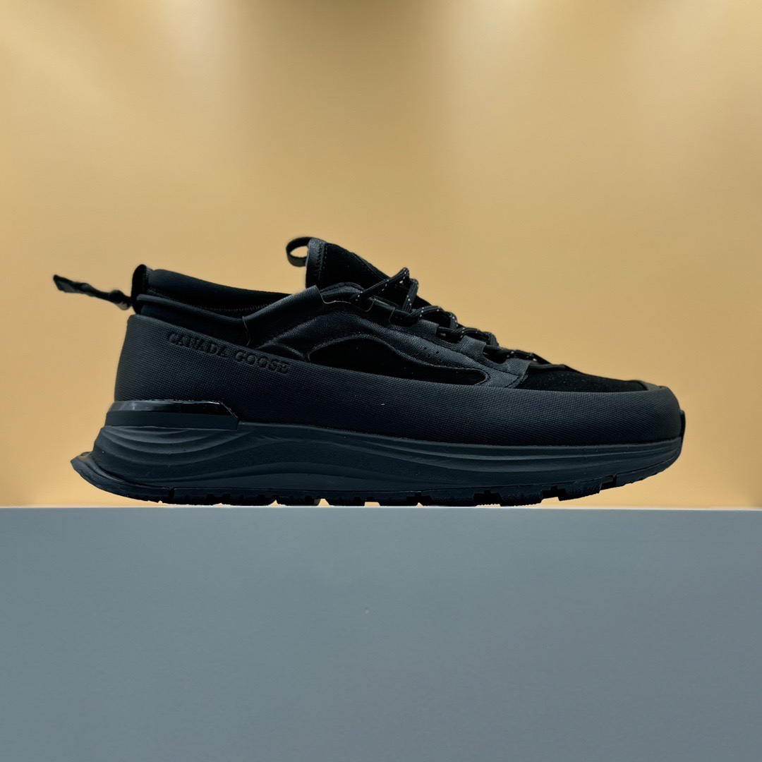 NO:237024,canada goose glacier trail leather round toe lace-up low top outdoor casual shoes white Size 40 41 42 43 44 45 46 This stylish casual shoes are not only fashionable, but more importantly, their comfort and versatility. Whether it is for work and commuting or weekend outdoor activities, these shoes are perfectly competent. Its upper is made of high-quality genuine leather material, ensuring the ventilation and comfort of the feet. The sole combines lightweight and anti-slip technology to allow you to maintain a stable pace no matter what terrain. ♂ It is more worth mentioning that this shoe also uses ergonomic design, and it won’t make your feet feel tired even if you wear it for a long time. Whether it is casual moments or light exercise, it is your best choice. ♂, casual shoes/sneakers, sneakers19860909canada goose glacier trail 皮革 圆头系带 低帮 生活户外休闲鞋 白色 尺码40 41 42 43 44 45 46 这款时尚休闲鞋,不仅外观时尚,更重要的是它的舒适性和多功能性.无论是上班通勤,还是周末的户外活动,这双鞋都能完美胜任.  它的鞋面采用高质量的真皮材料,保证了脚部的通风和舒适性.而鞋底则结合了轻便防滑科技,让你无论在何种地形都能保持稳定的步伐.♂  更值得一提的是,这款鞋还采用人体工学设计,长时间穿着也不会让你的脚感到疲惫.  无论是休闲时刻还是轻度运动,它都是你最佳的选择.♂,休闲鞋/运动鞋,sneakers,Women's Shoes