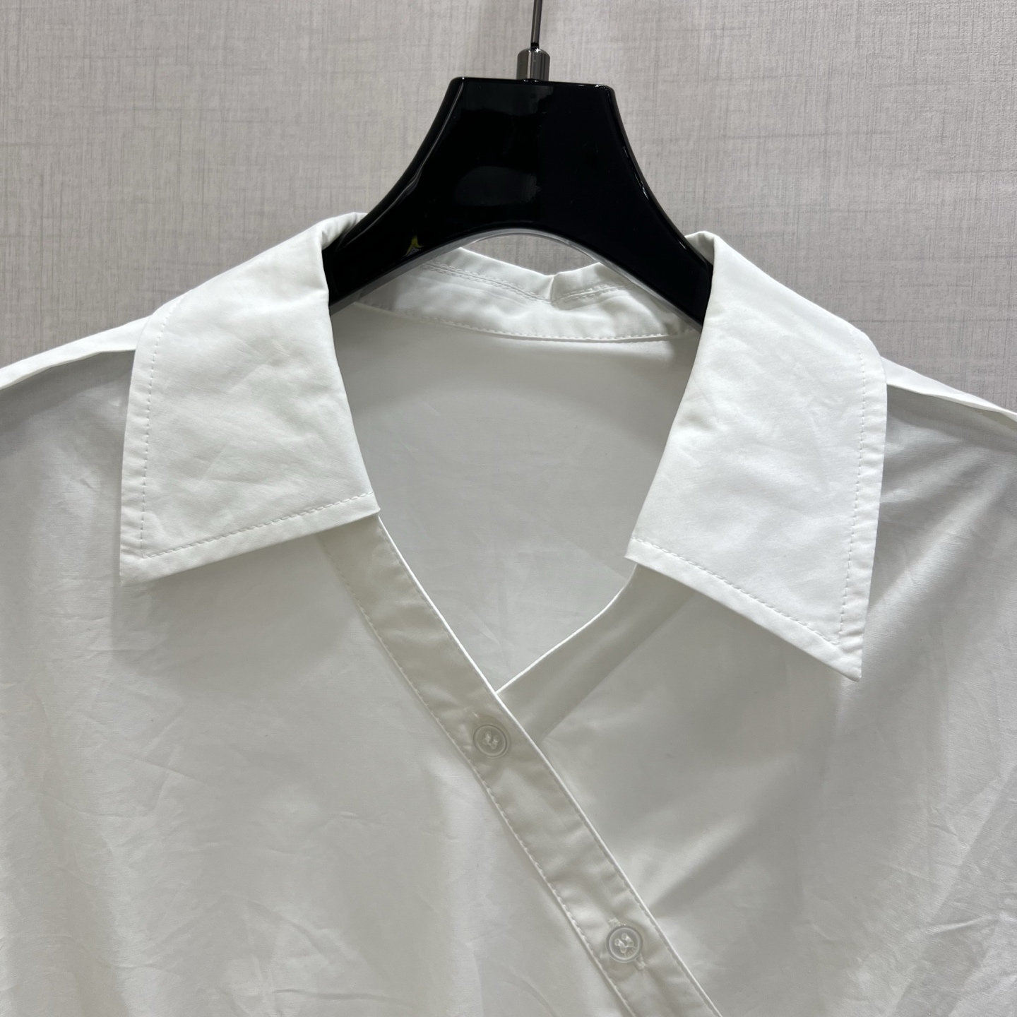 Dior 2025 Spring/Summer Shirt Dress - Delicate, Soft, and Classic Style 3 i1745163129861 8295 0 1