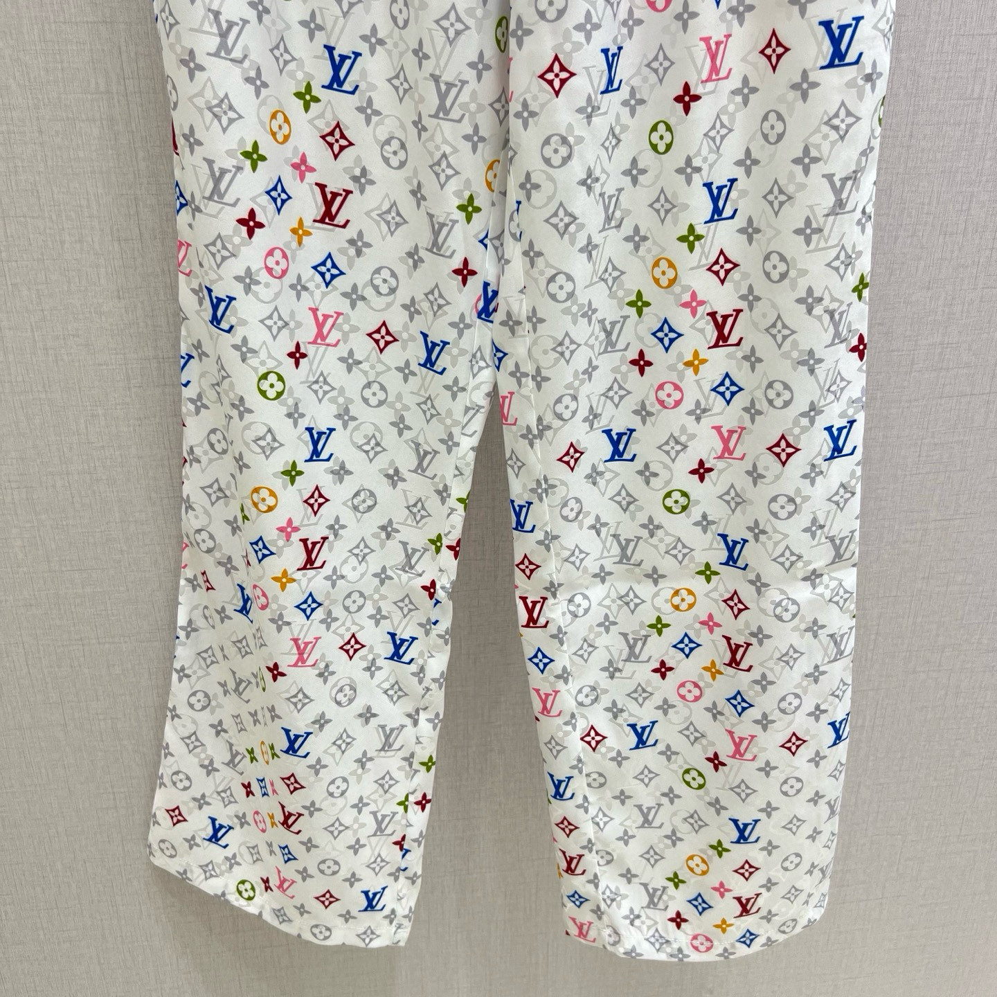 Louis Vuitton 2025 Spring/Summer Colorful Straight-Leg Trousers - S, M, L 7 i1745386416905 8524 0 5