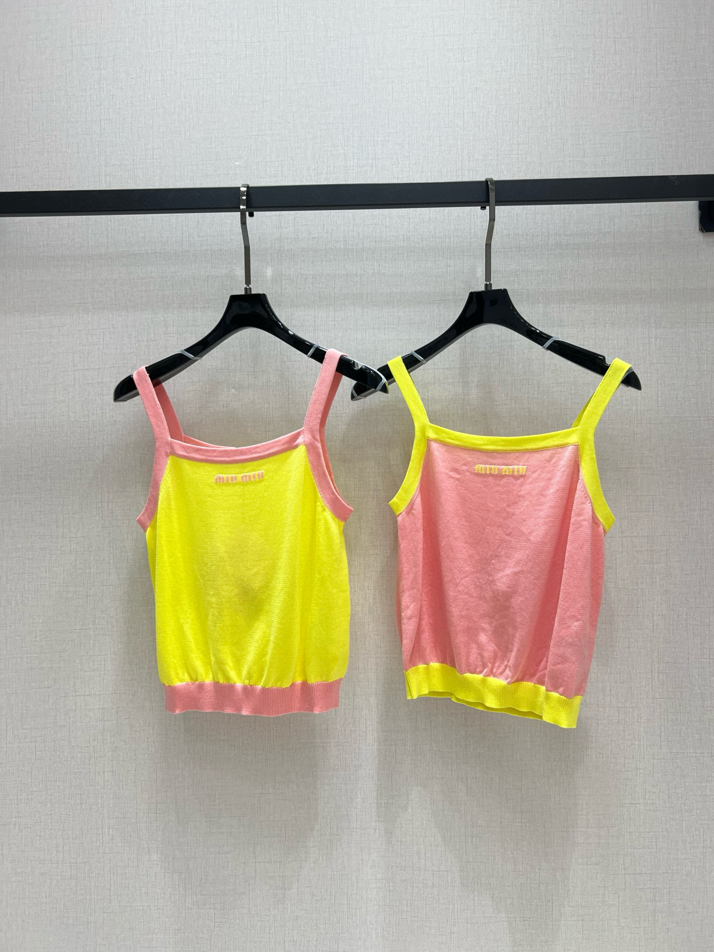 Miu Miu Sleeveless Wool Blend Tank Top with Logo 2 i1745418144886 575 0 0