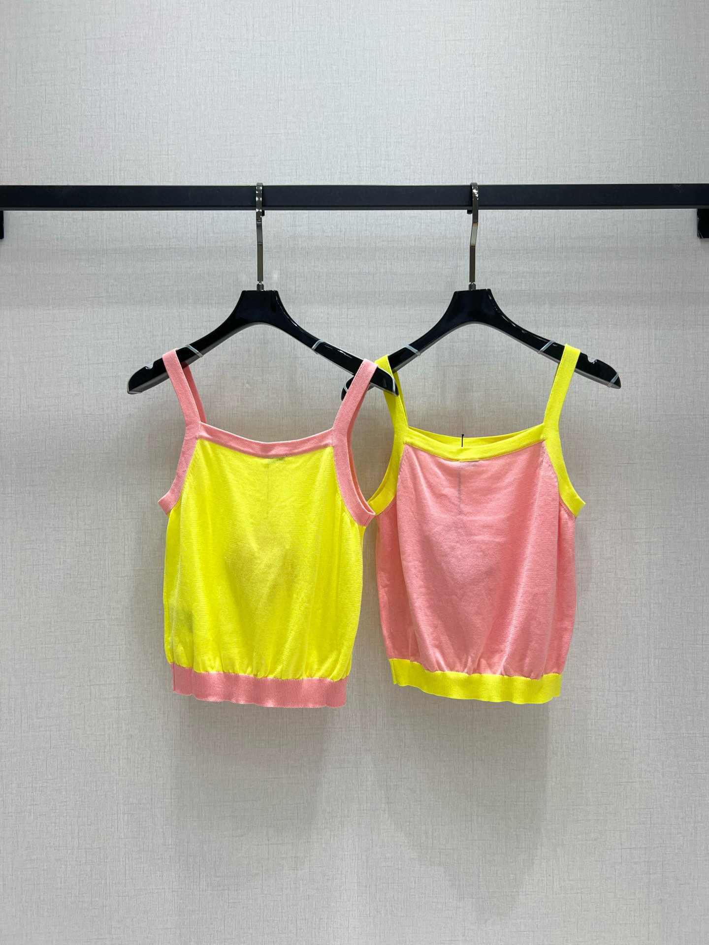 Miu Miu Sleeveless Wool Blend Tank Top with Logo 9 i1745418144906 106 0 7