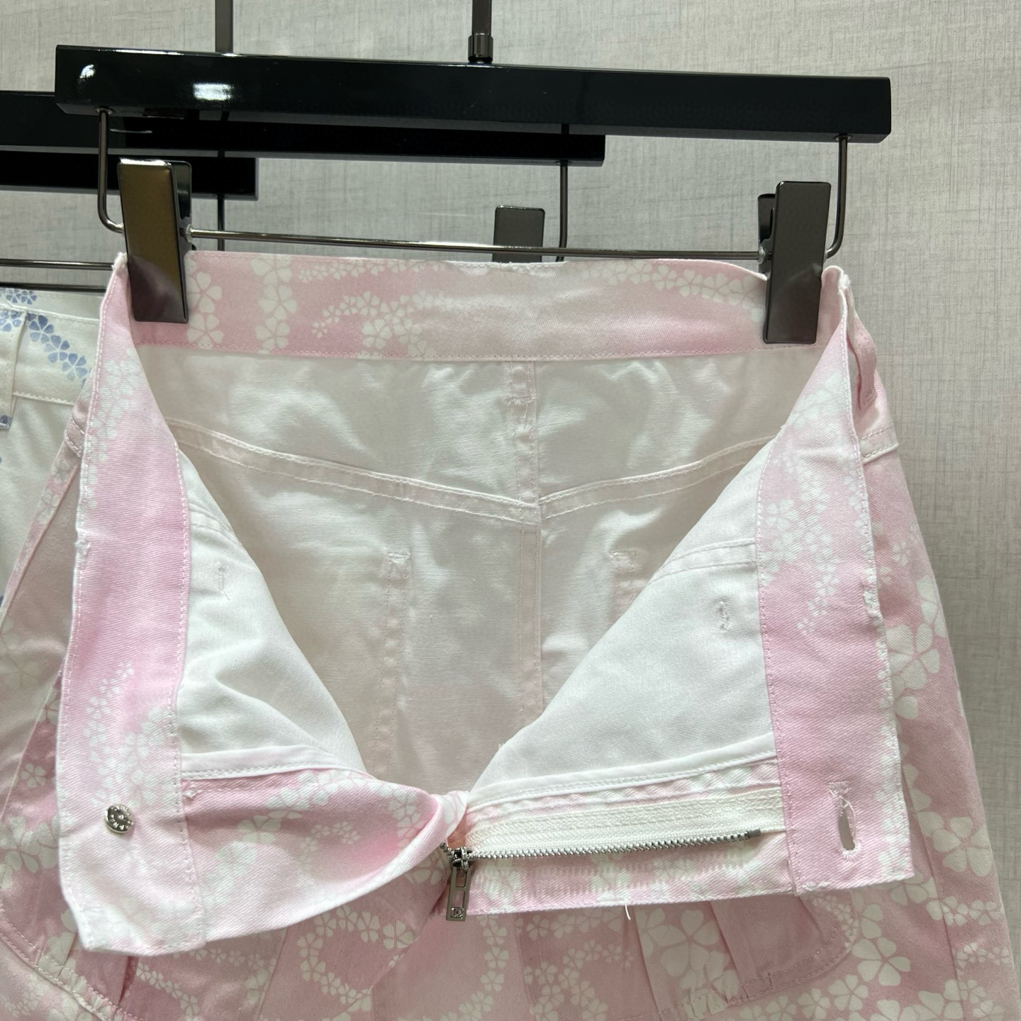 Floral Print Pocket Skirt - Spring/Summer 2025 Collection, Stylish and Versatile 5 i1746612104131 1305 0 3