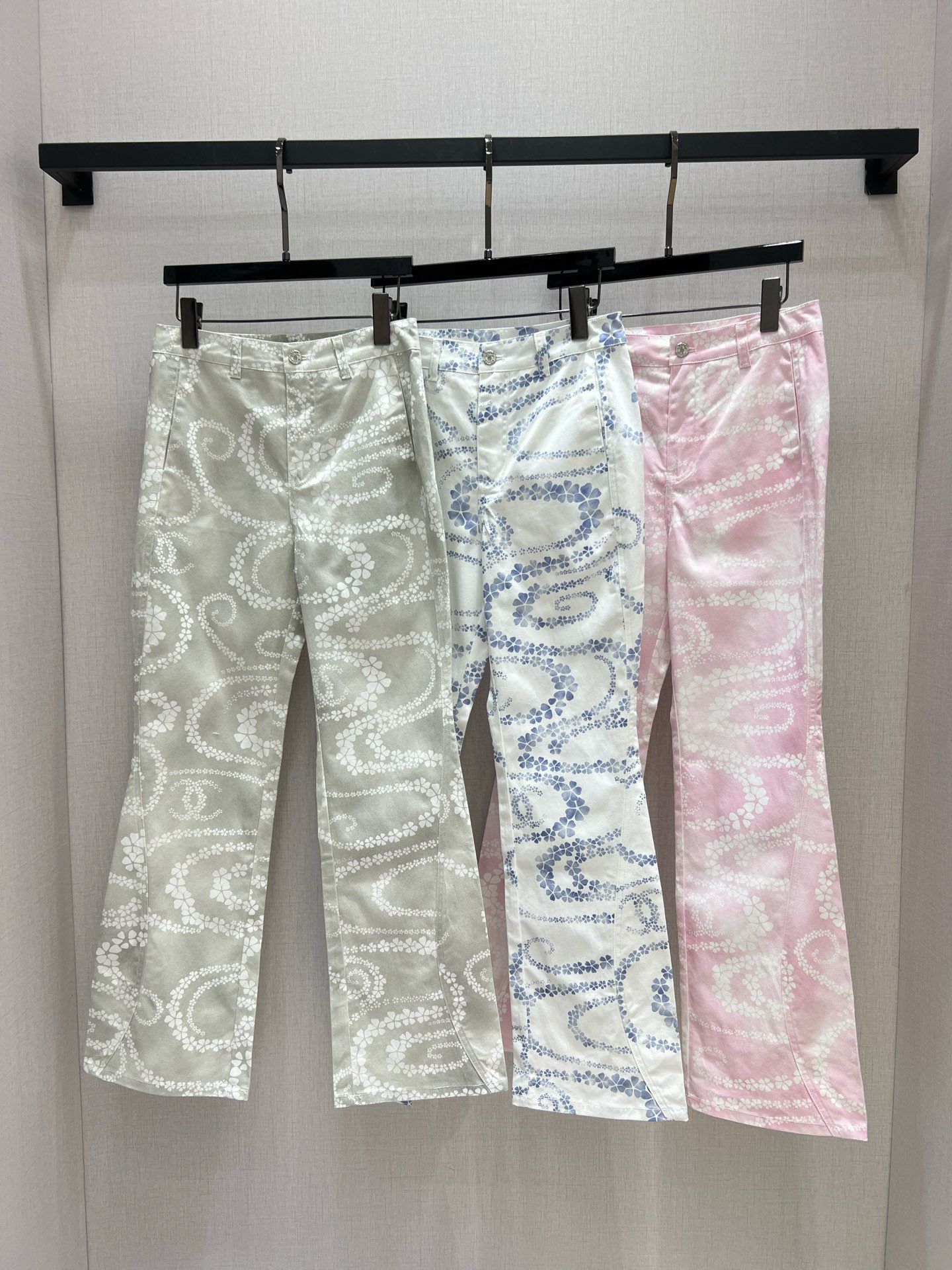 CHA 2025 Spring/Summer Printed Straight-Leg Pants - Stylish & Comfortable 2 i1746613553010 3506 0 0
