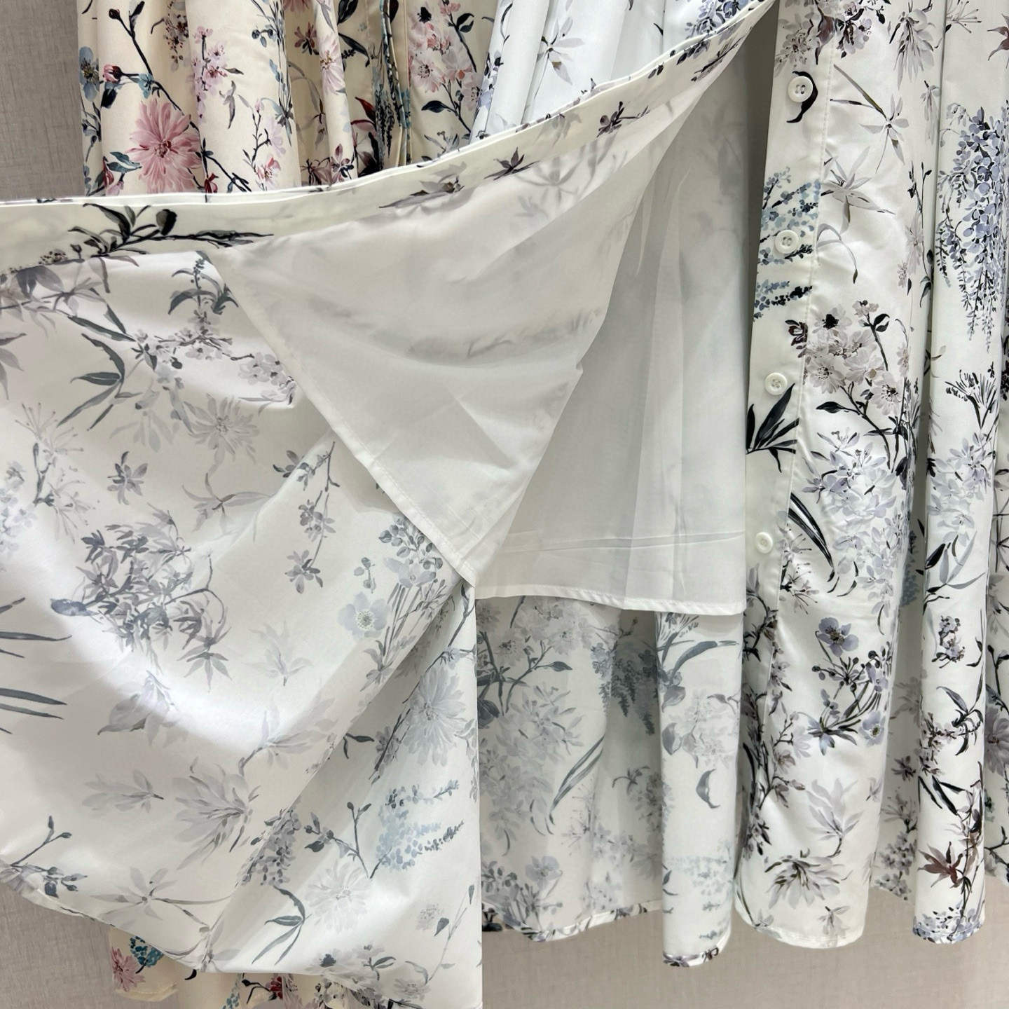 DIO 2025 Spring/Summer Printed Short Sleeve Dress - Elegant & Luxurious 8 i1746896998137 383 0 6