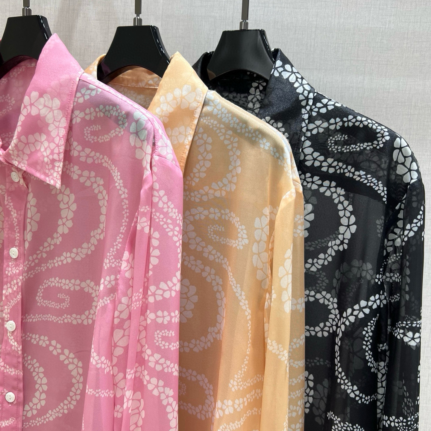 CHA 2025 Spring/Summer Silk Shirt - Floral Print, Long Sleeve, Comfortable Fit 3 i1747158370445 3467 0 1