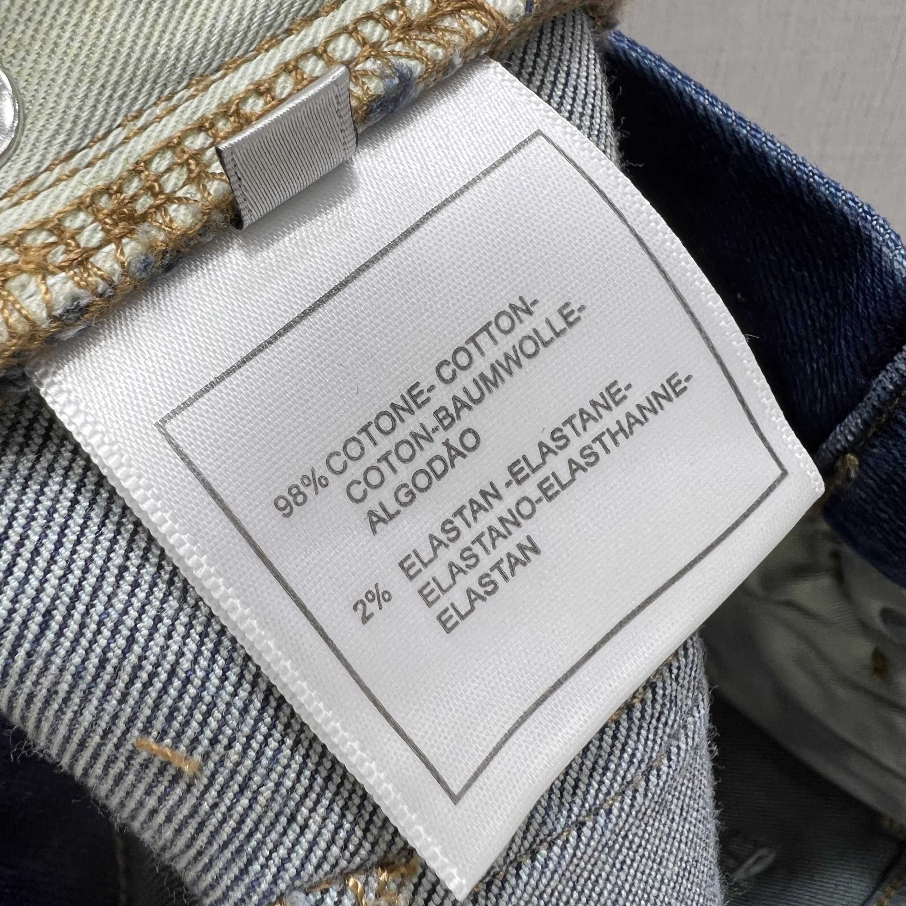 High-Waisted Flare Jeans: Retro Style, Premium Comfort & Flattering Fit 8 a1759998822525 0142
