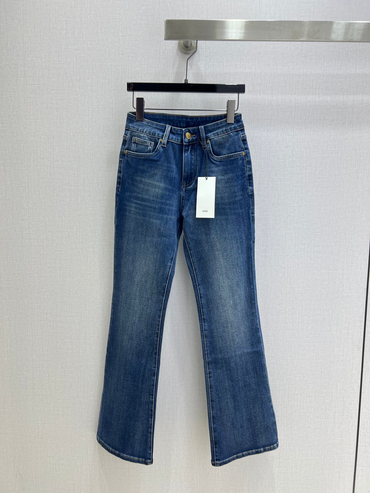 Yves Saint Laurent Women's Retro Flared Jeans - High-Waisted, Stretch Denim 2 a1759998908697 4016