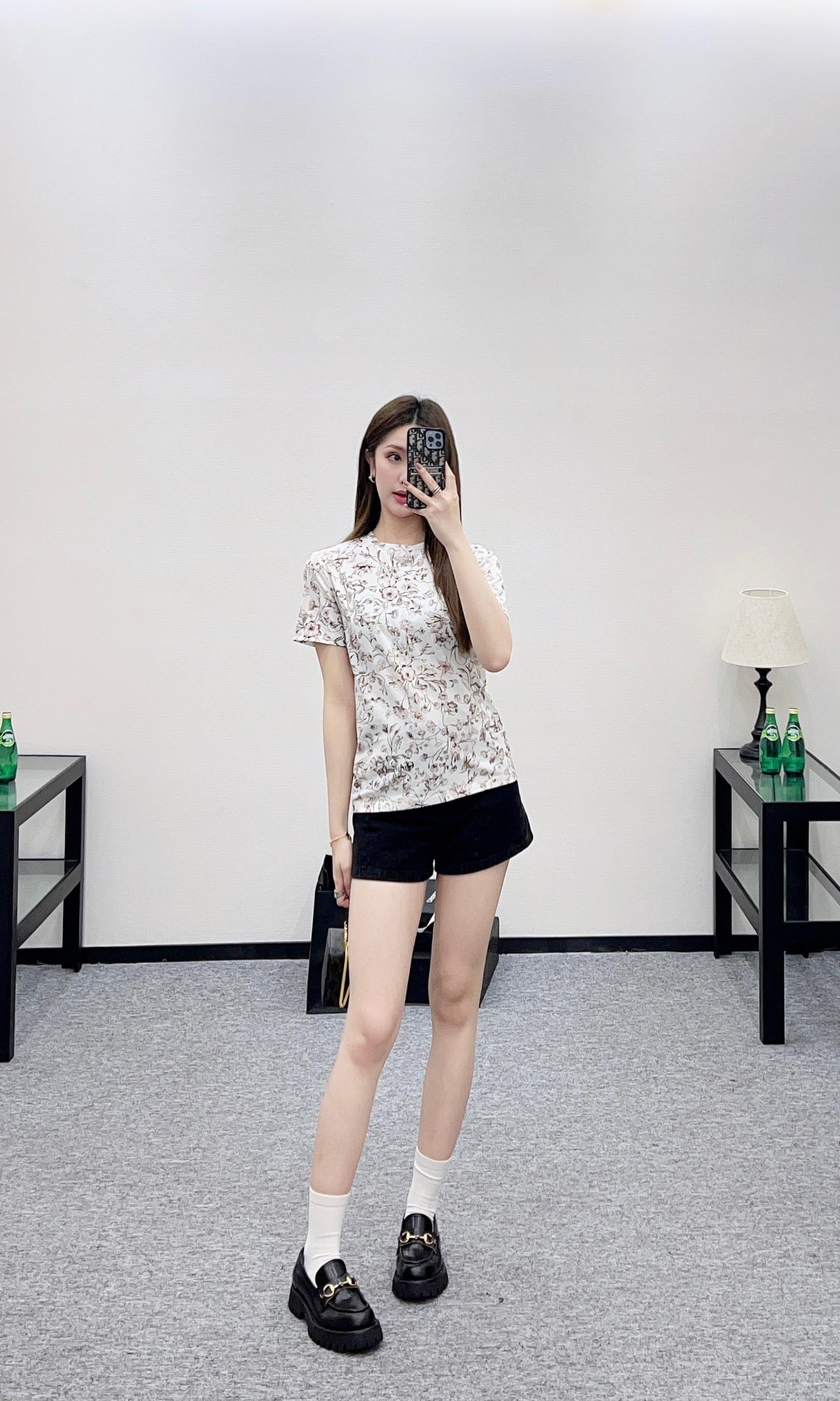 NO:709563,Upper body picture,,19860909上身图,,,Women's clothing