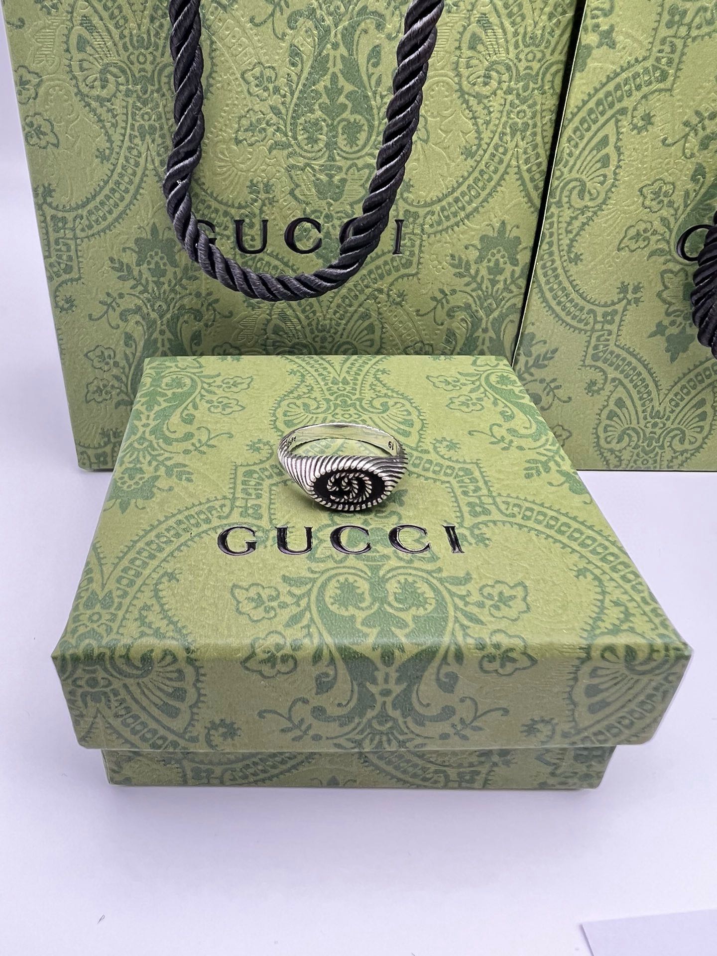 Yupoo Gucci Bags Watches Nike Clothing Jordan Yeezy Balenciaga Shoes
