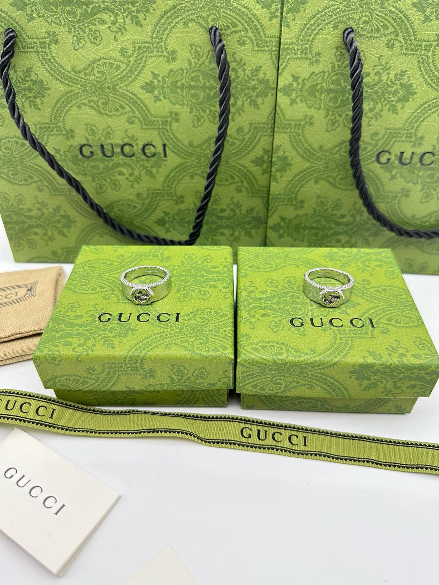 Gucci AAA+
 Jewelry Ring- Fashion